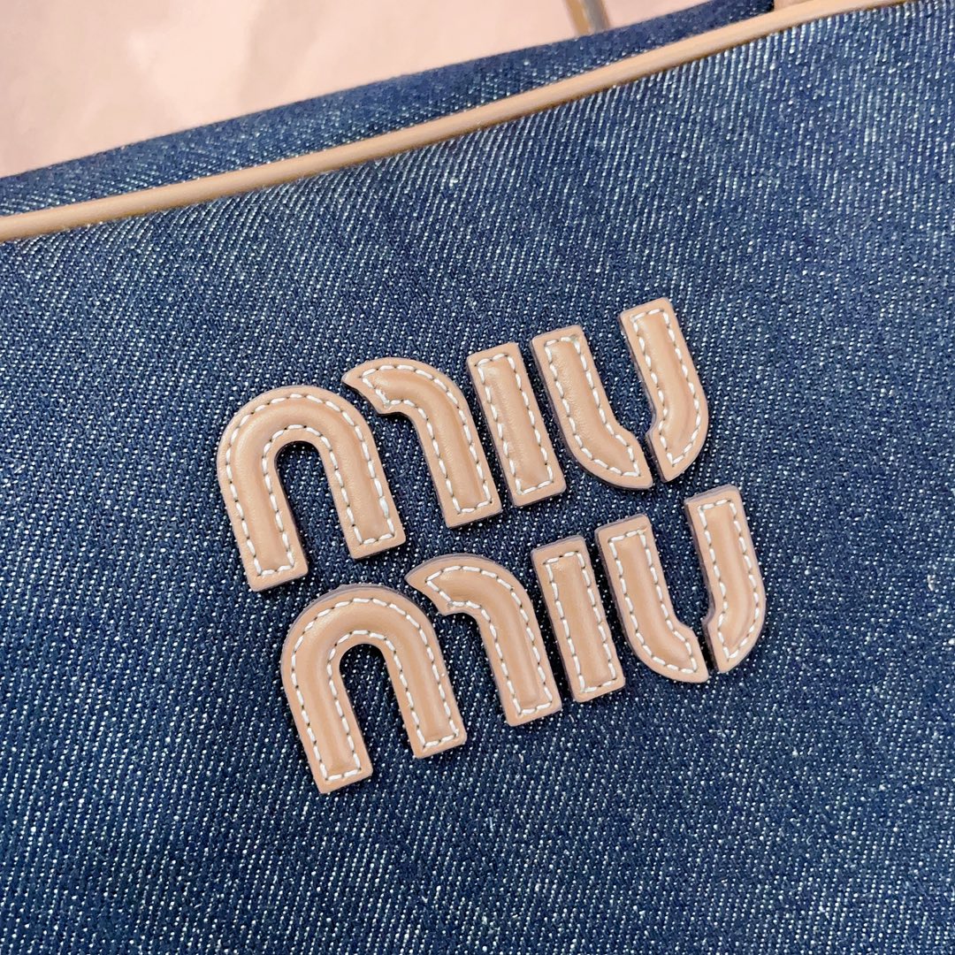 [TOP] Miu Miu Denim Briefcase Cowhide 34x23x12cm - Denim Blue
