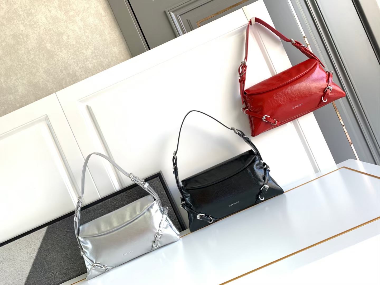 [Top] GIVENCHY Voyou Ptit Bag 32*15*9.5 cm - 3 Colors