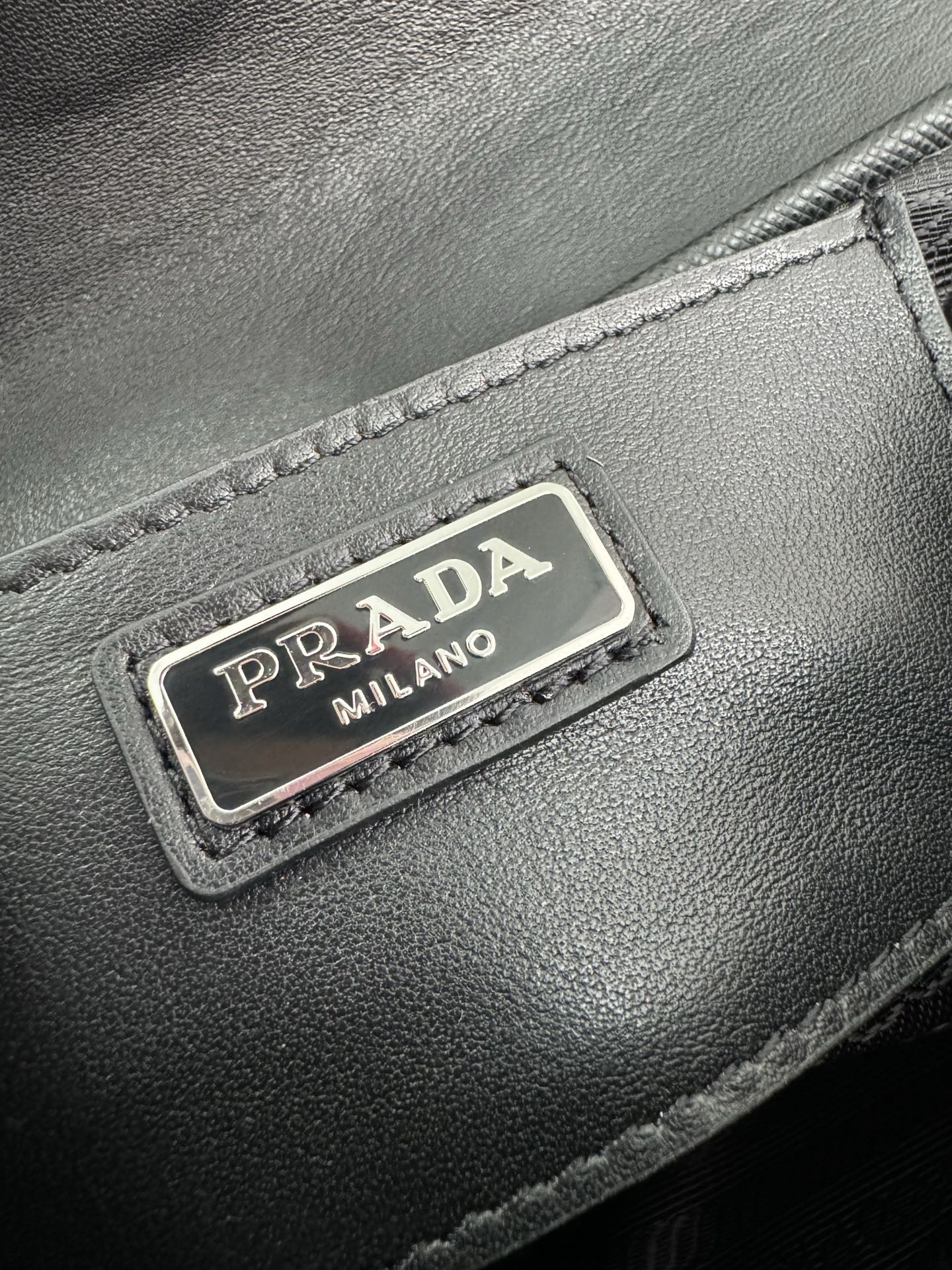[TOP] PRADA Messenger Bag Re-Nylon 20*15.5*4cm - Black