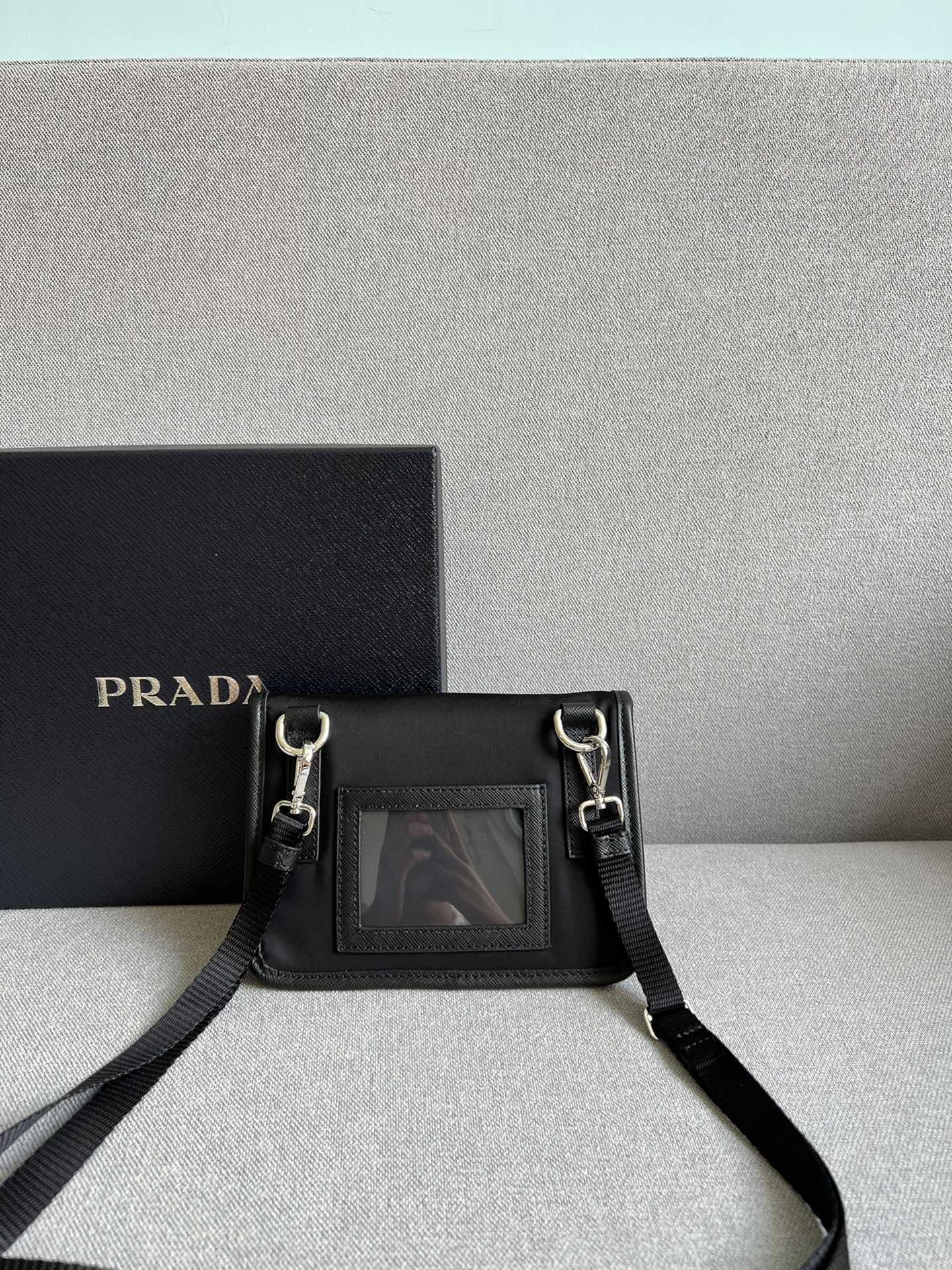 [TOP] PRADA Mobile Phone Bag Cowhide 18*12.5*2 - Black