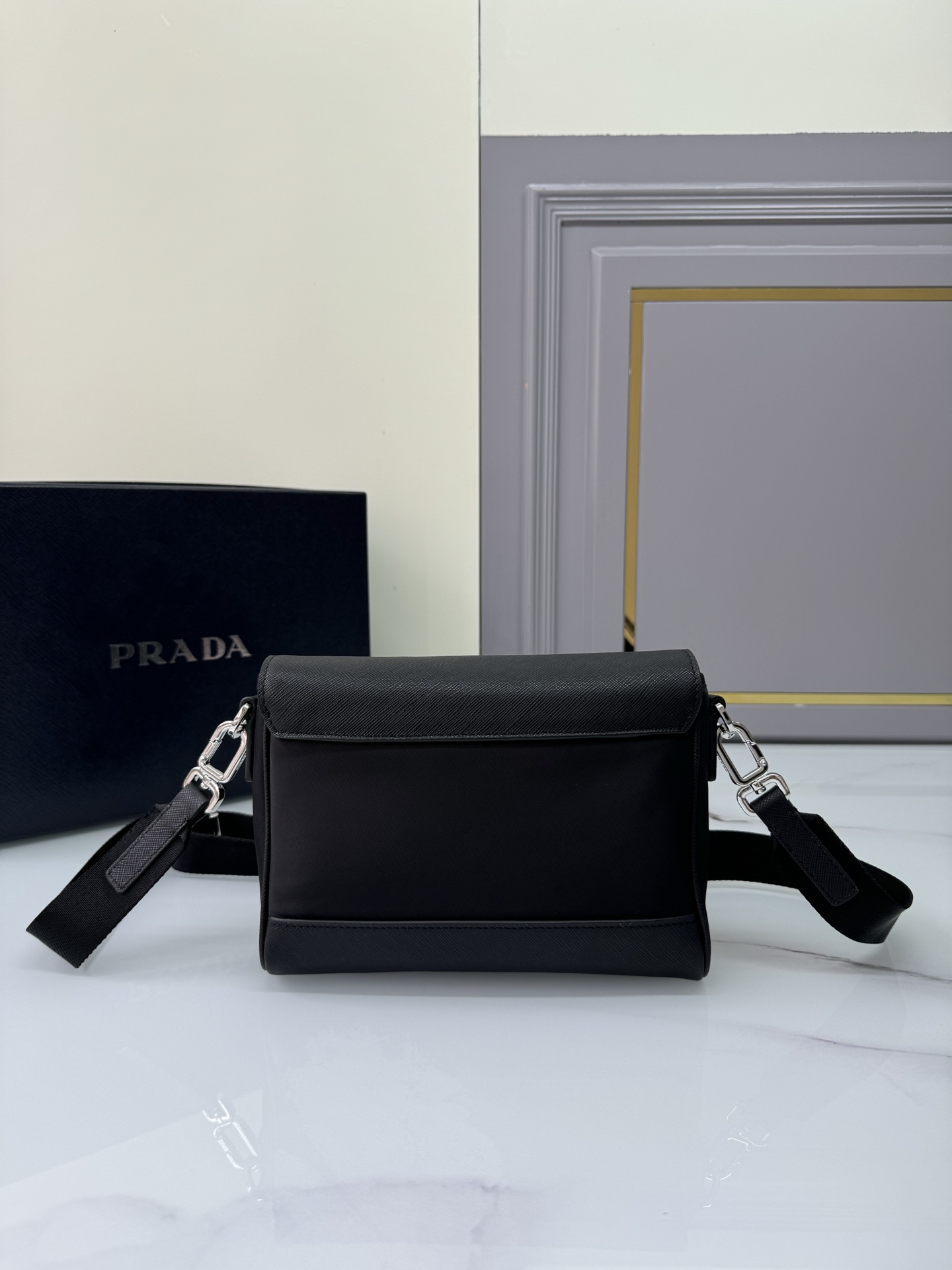 [TOP] PRADA Messenger Bag Re-Nylon 20*15.5*4cm - Black