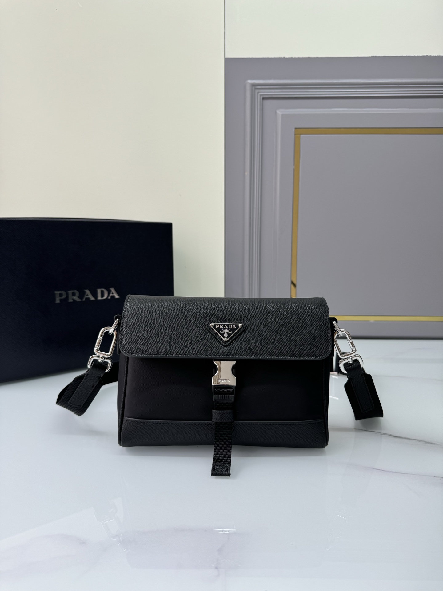 [TOP] PRADA Messenger Bag Re-Nylon 20*15.5*4cm - Black