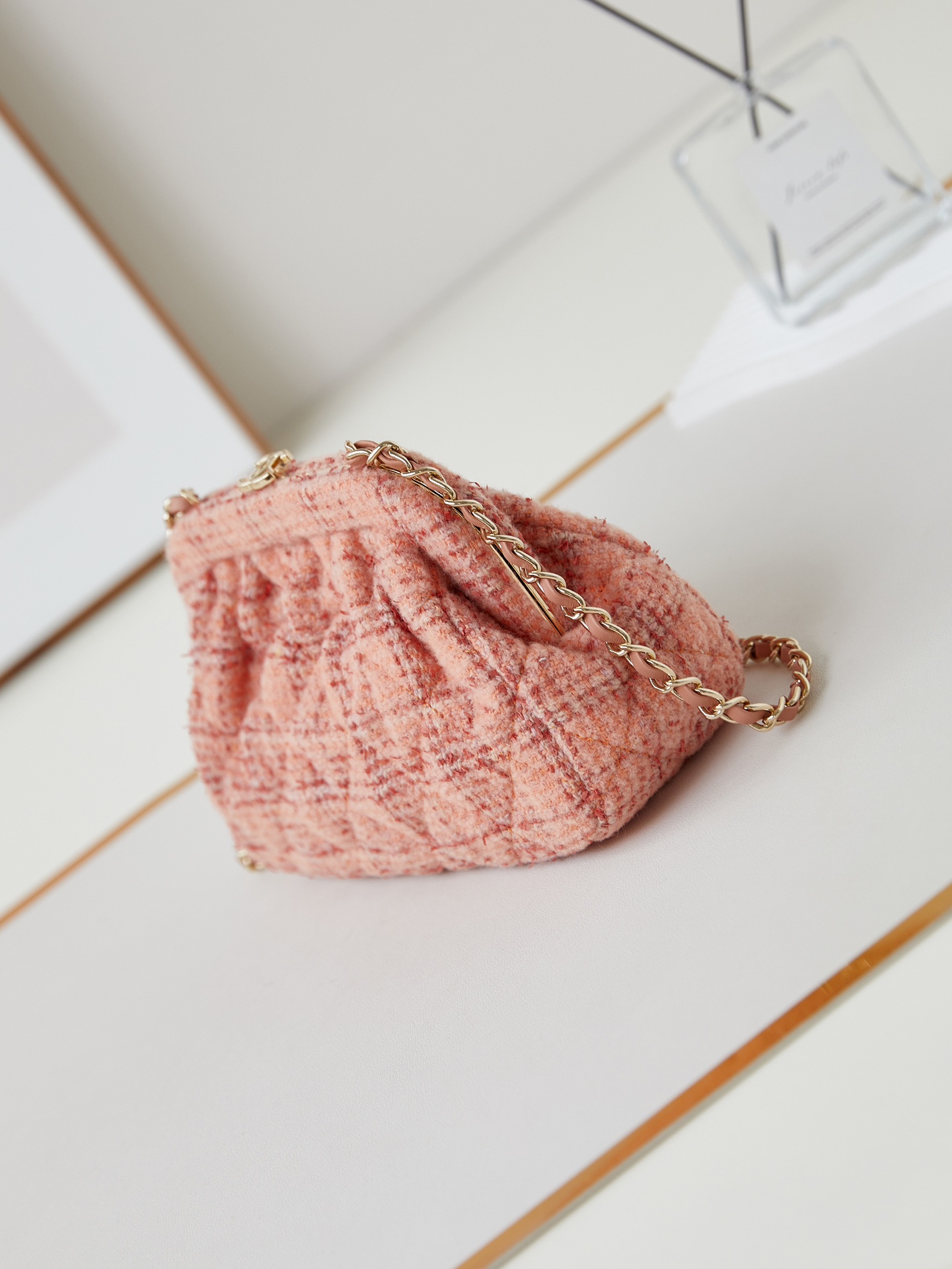 [TOP] CHANEL Cloud Bag16x24x8cm - Pink