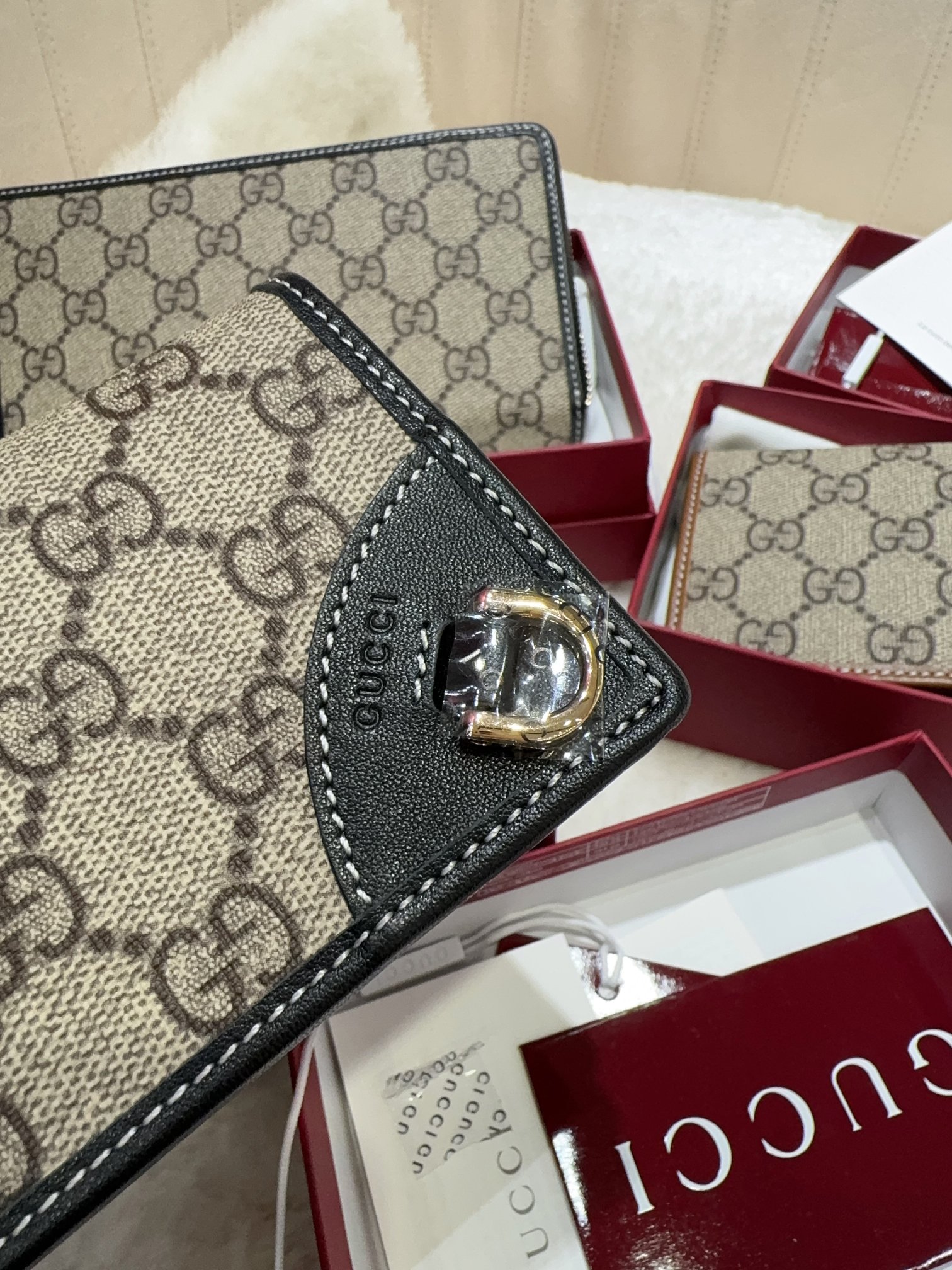 [TOP] GUCCI GG Single Pull Money Clip 11*8.5*3cm -  2 Colour