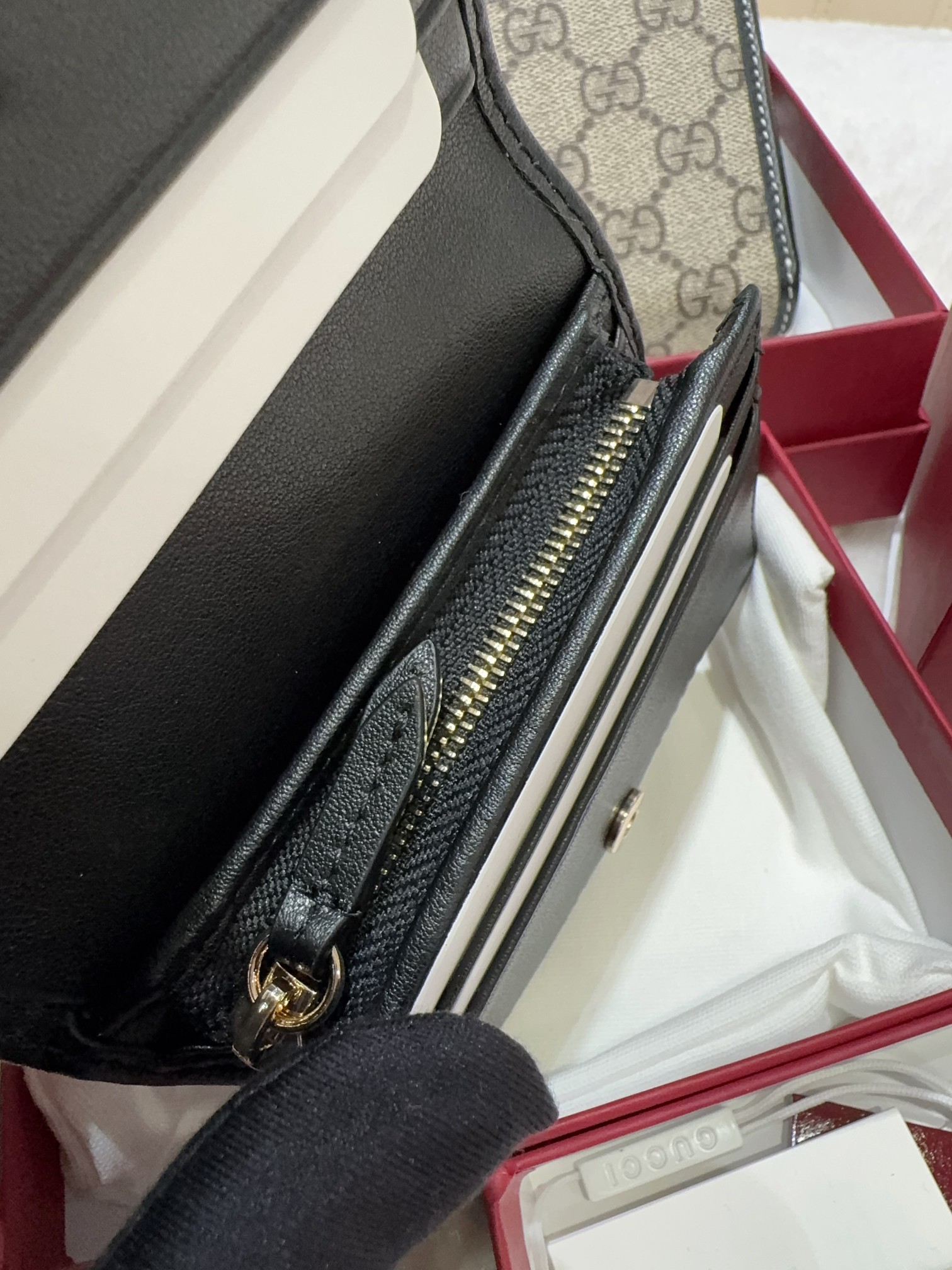 [TOP] GUCCI GG Single Pull Money Clip 11*8.5*3cm -  2 Colour