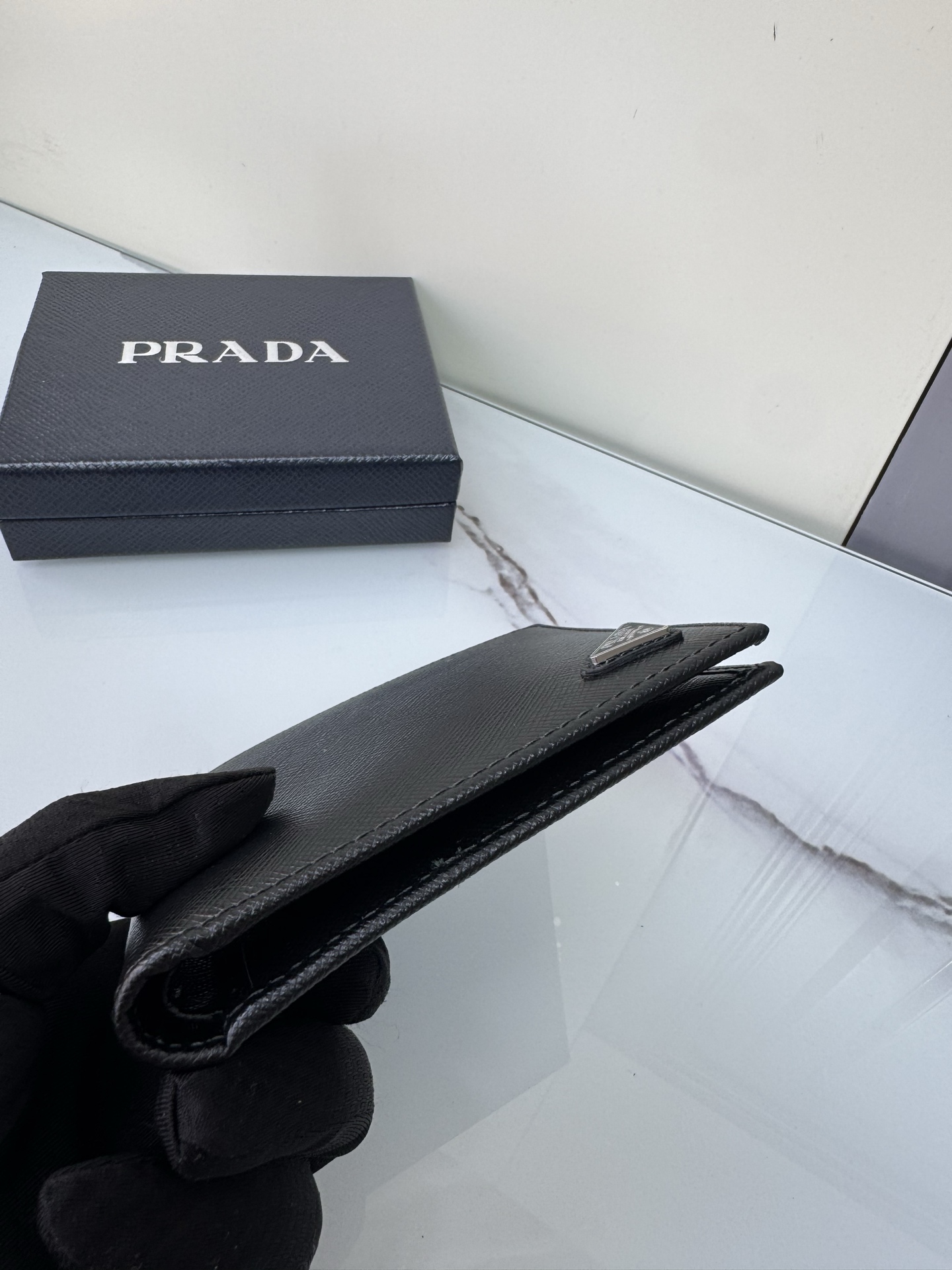 [TOP] PRADA Short Wallet 11x9.5cm - Black