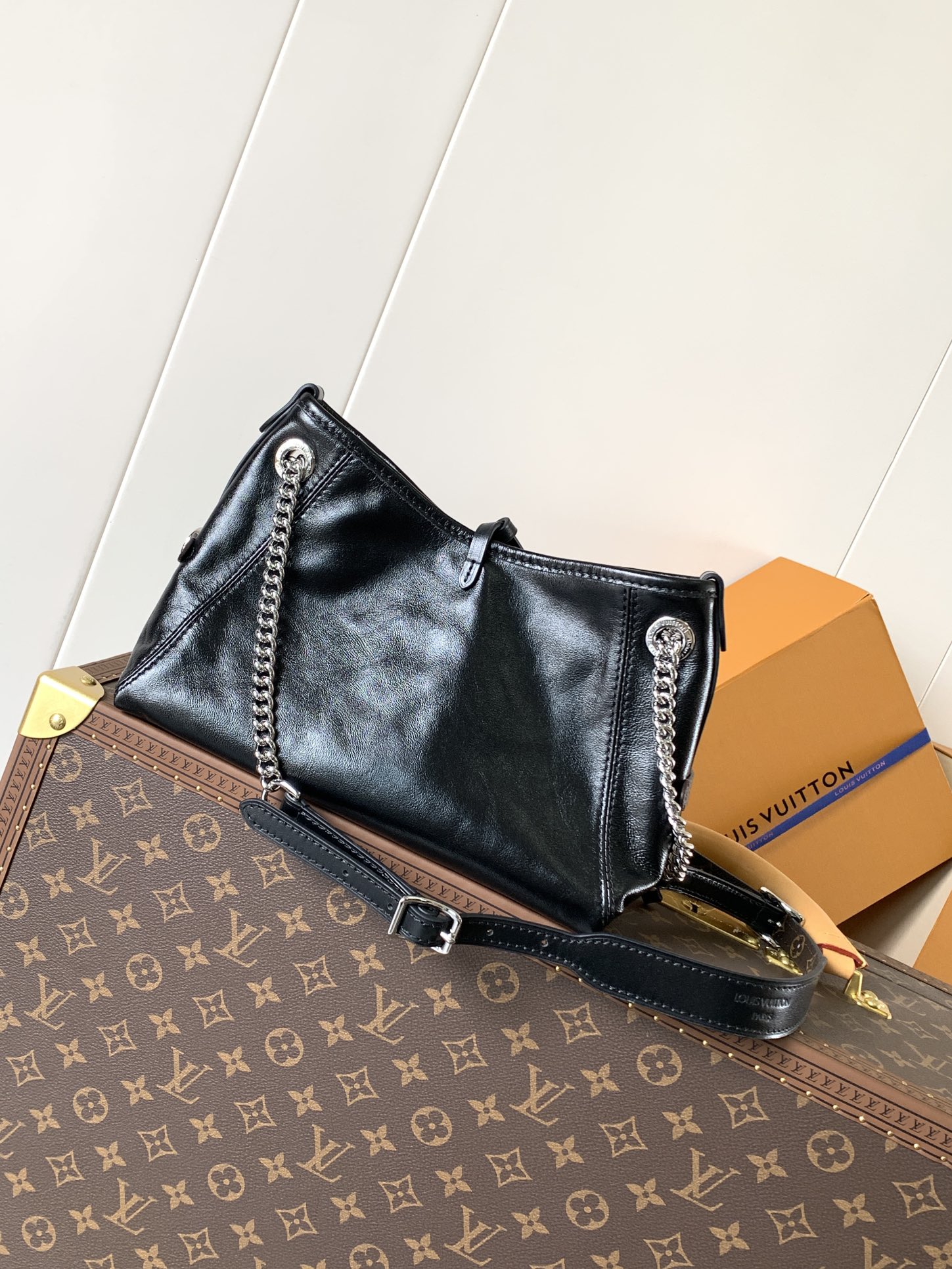 [TOP] Louis Vuitton LV Carryall Bag Lambskin BB 26x17x10cm - Black&SHW