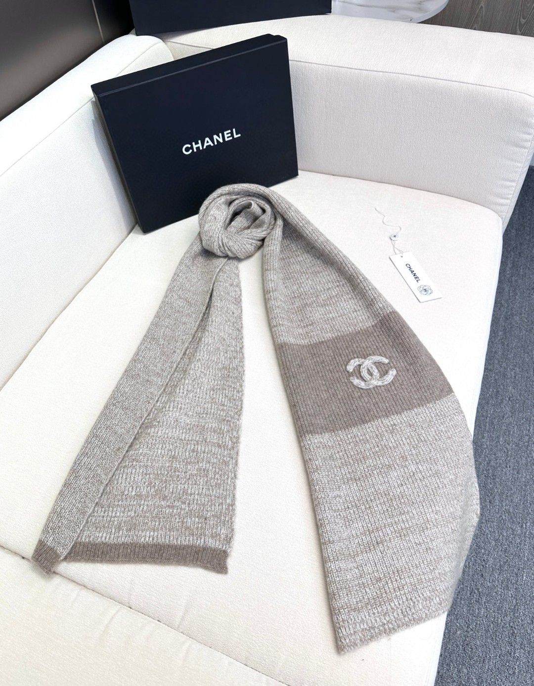 [TOP] CHANEL Cashmere Scarf 35*180cm - Khaki