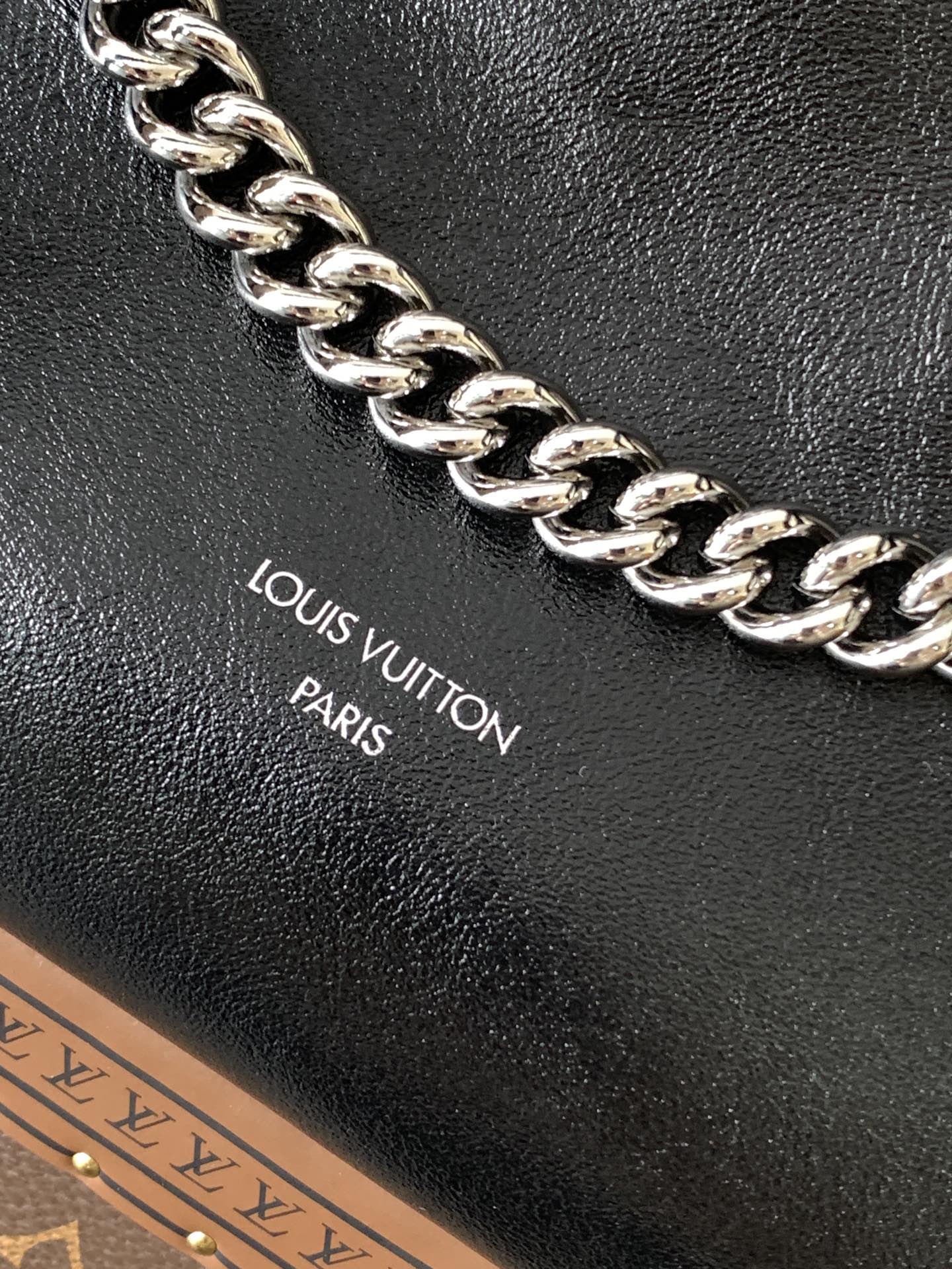 [TOP] Louis Vuitton LV Carryall Bag Lambskin BB 26x17x10cm - Black&SHW