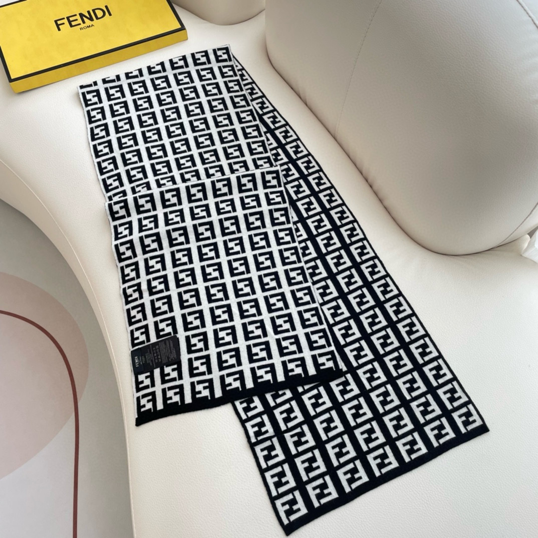 [TOP] FENDI Cashmere Monogram Rectangle Scarf 32x180cm - 2 Color