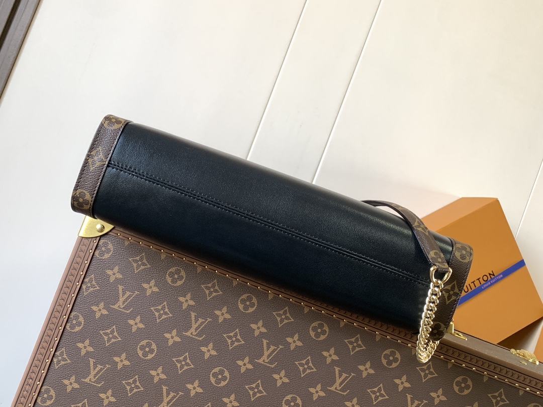 [TOP] Louis Vuitton LV Cruise Nova Bag Calfskin 36x10x37cm - Black