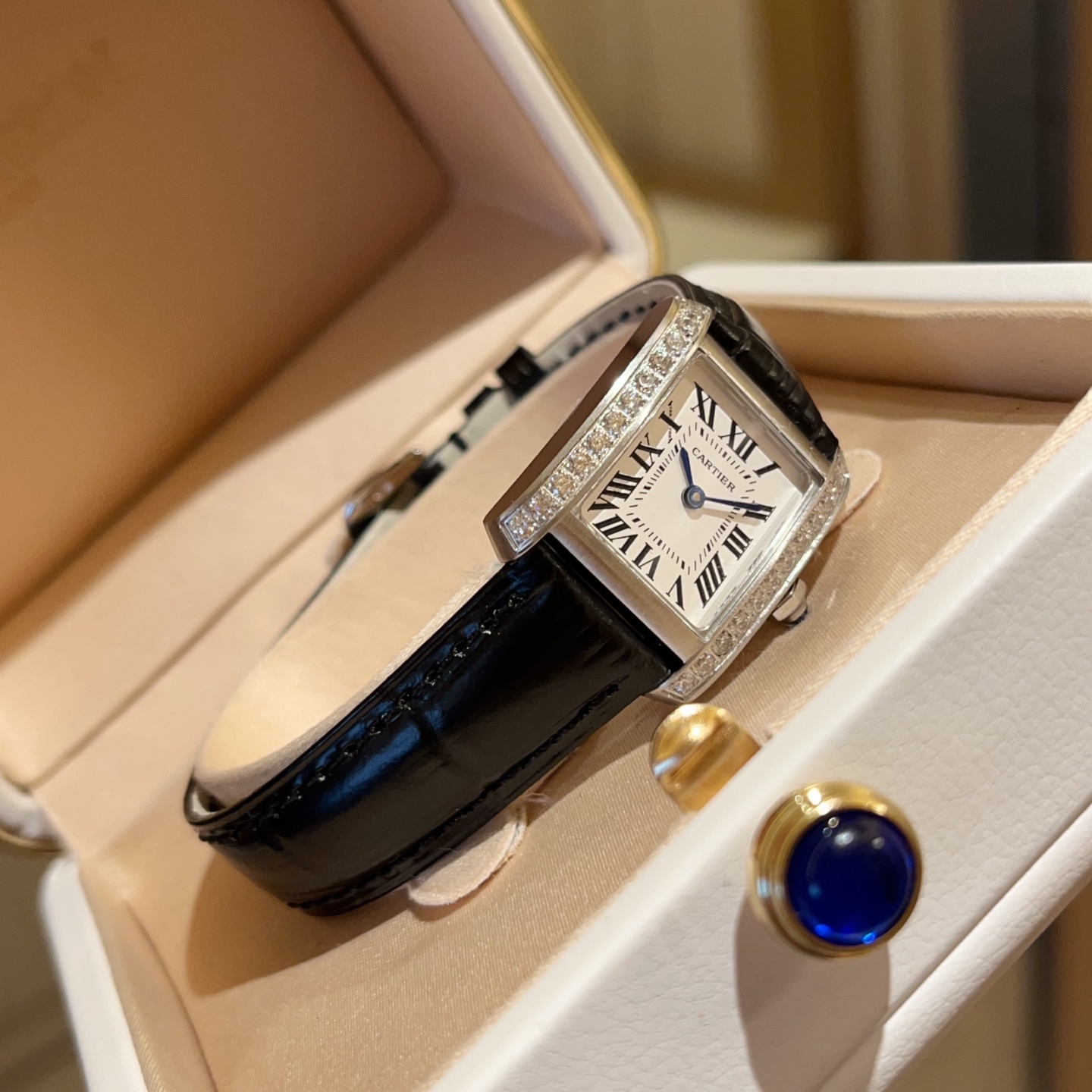 [TOP] Cartier Tank Francaise Watch with Diamonds 21.2x5.7mm - 8 Color