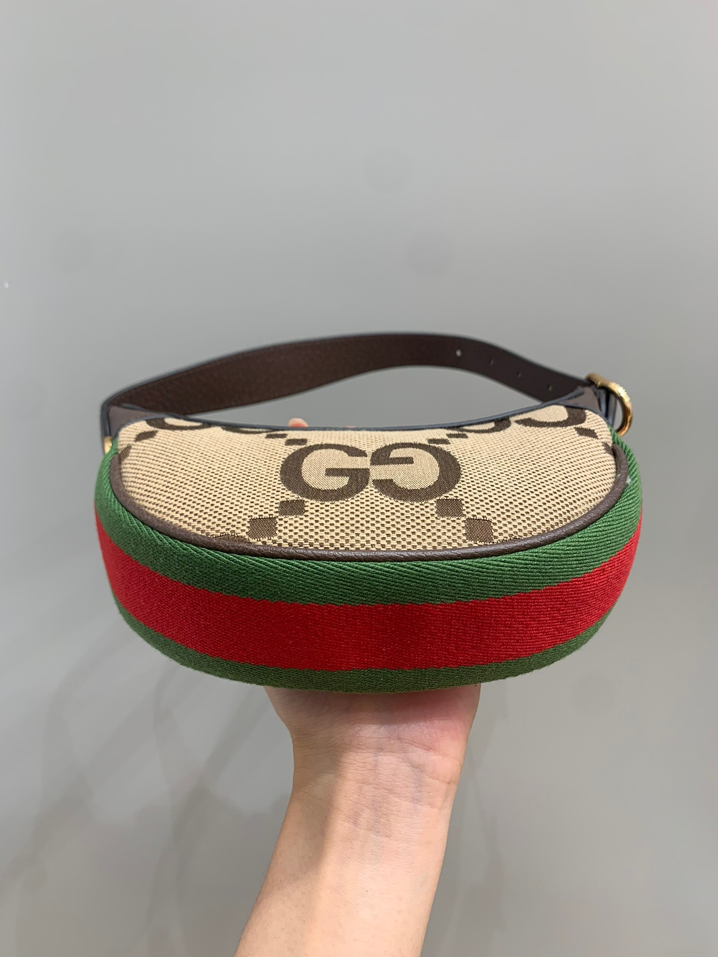 [TOP] GUCCI Underarm Bag 20x15x5cm - GHW