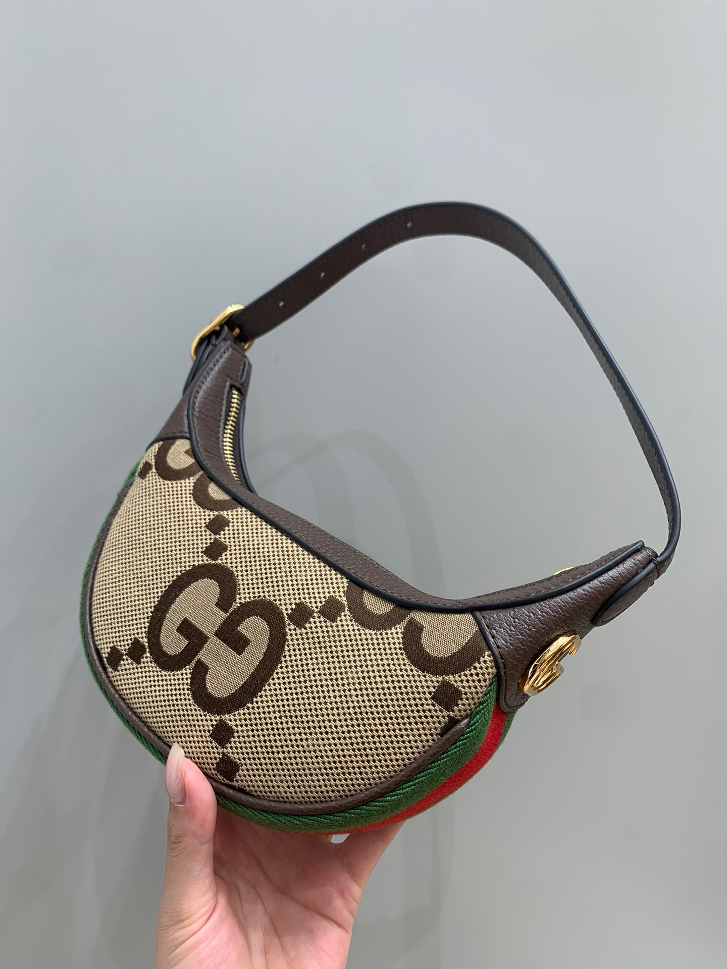 [TOP] GUCCI Underarm Bag 20x15x5cm - GHW