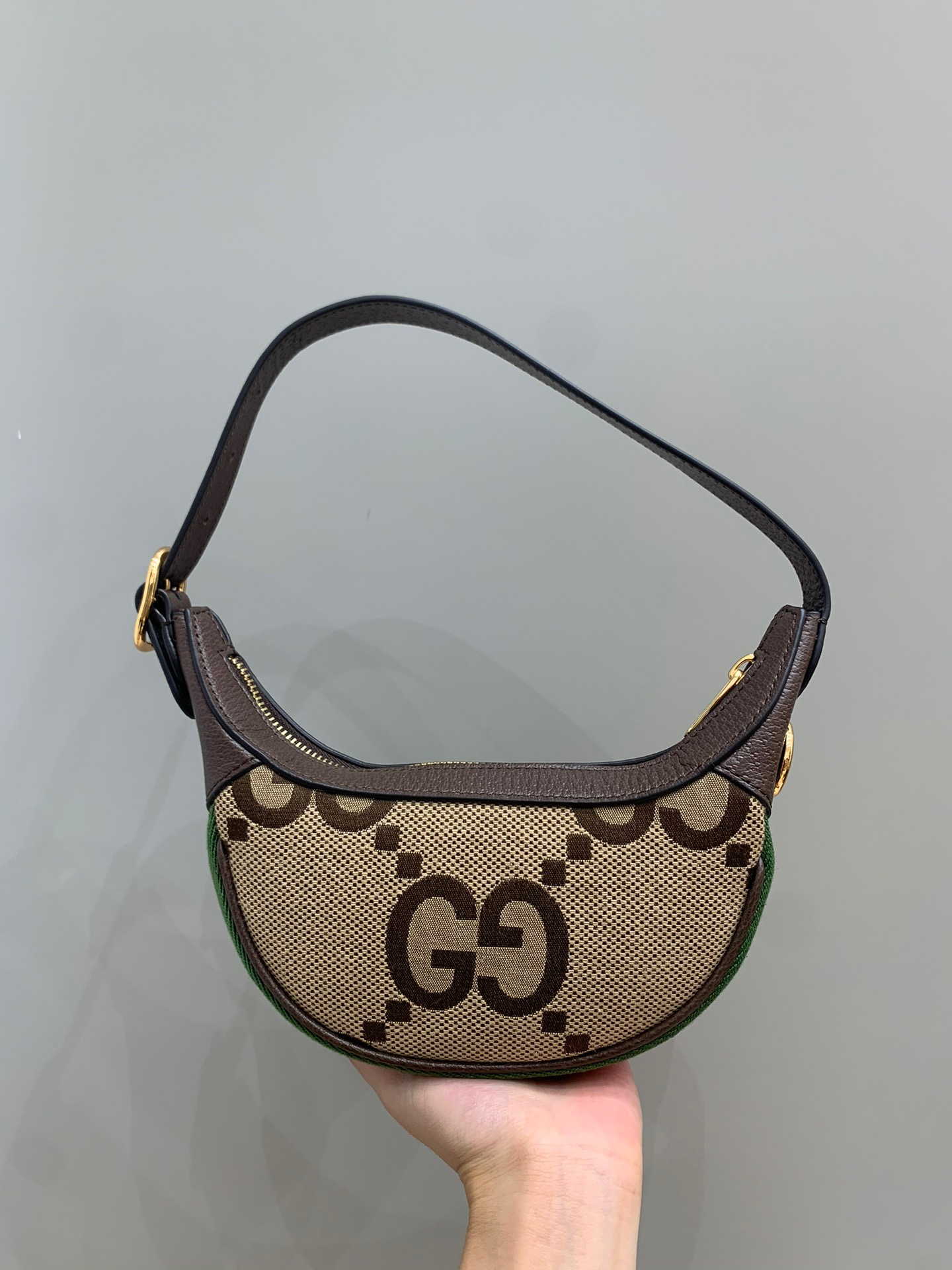 [TOP] GUCCI Underarm Bag 20x15x5cm - GHW