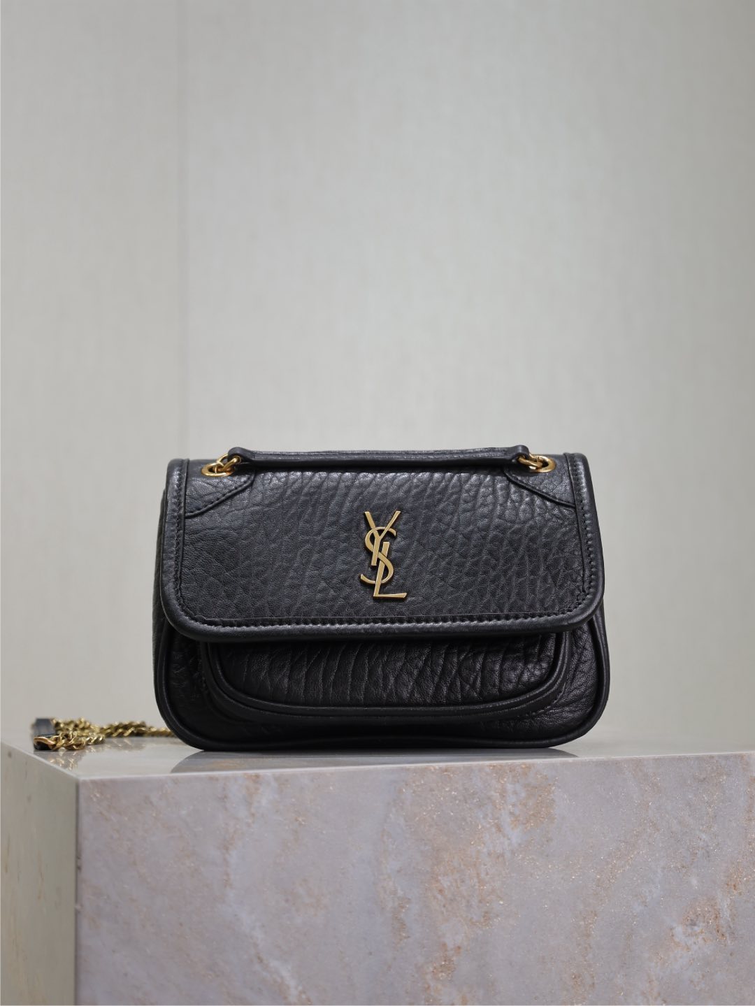 [TOP] Yves Saint Laurent YSL Elephant Texture Niki Bag Lambskin 18x12.5x5cm - Black&SHW/GHW