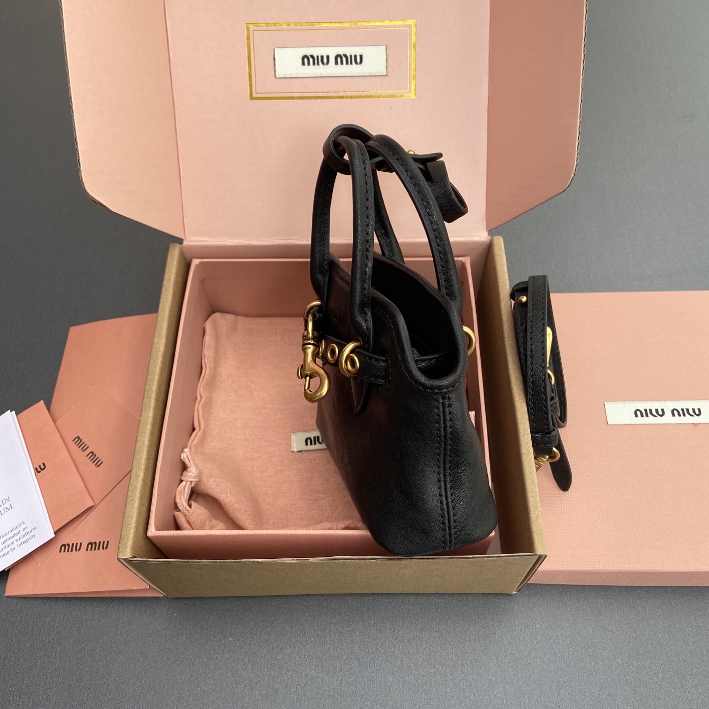 [TOP] Miu Miu Adventure Nappa Sheepskin 12.5×10×5cm- 3 Colour