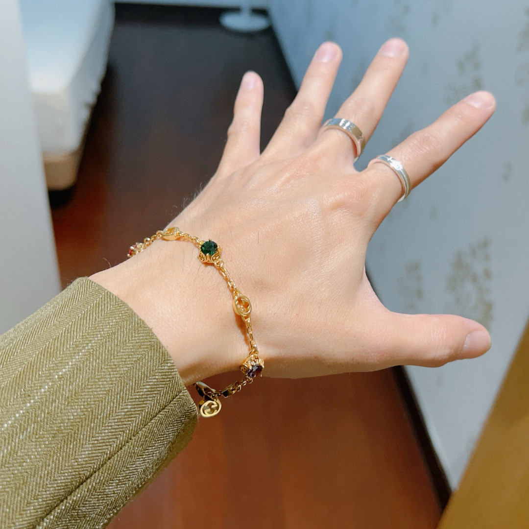 [TOP] GUCCI Bracelet - Gold