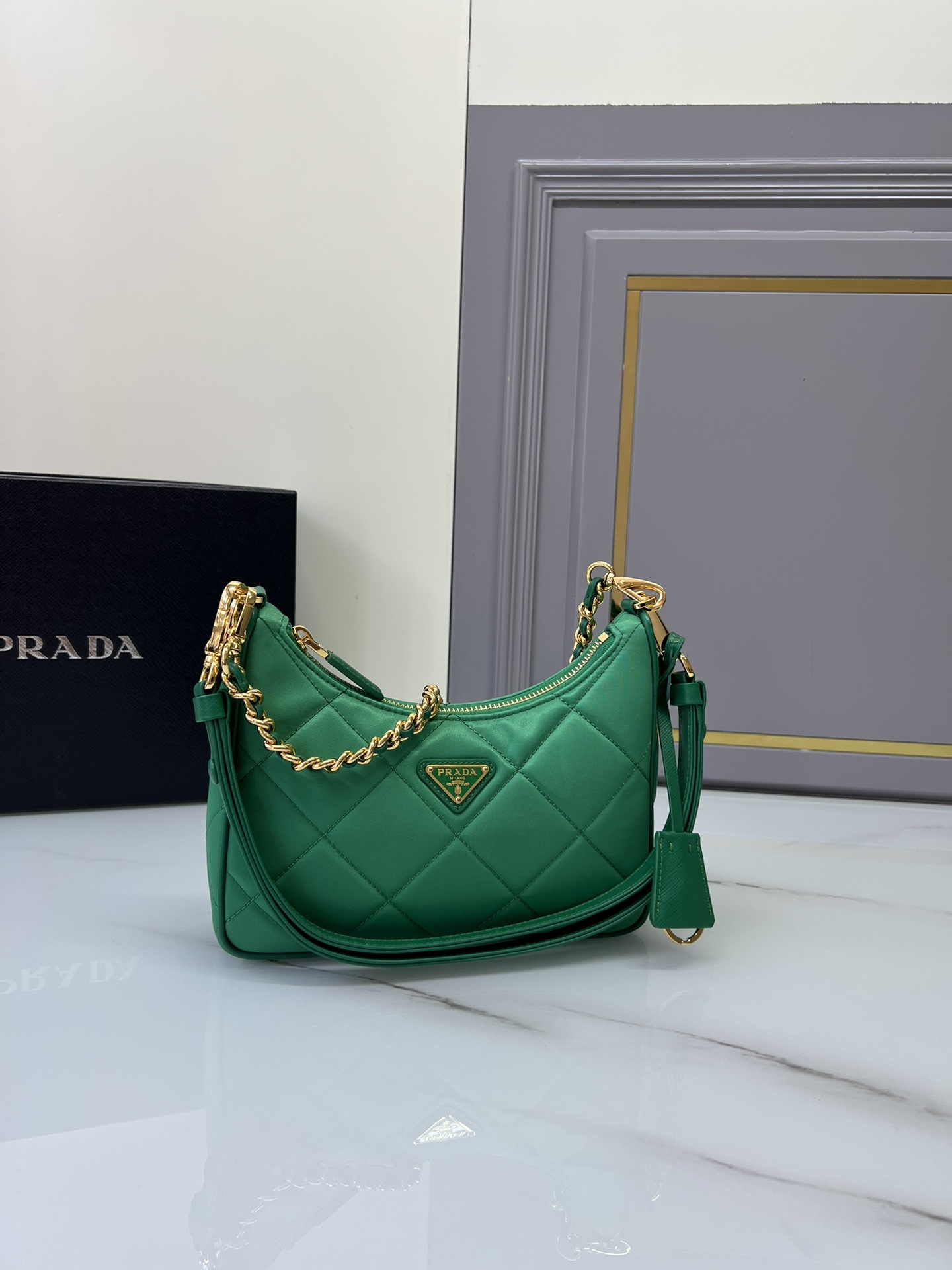 [TOP] PRADA Hobo Underarm Bag Nylon 22*18*6cm - 6 Colour
