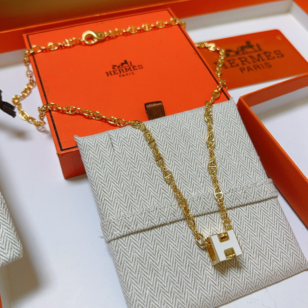 [TOP] HERMES H  Necklace - Gold
