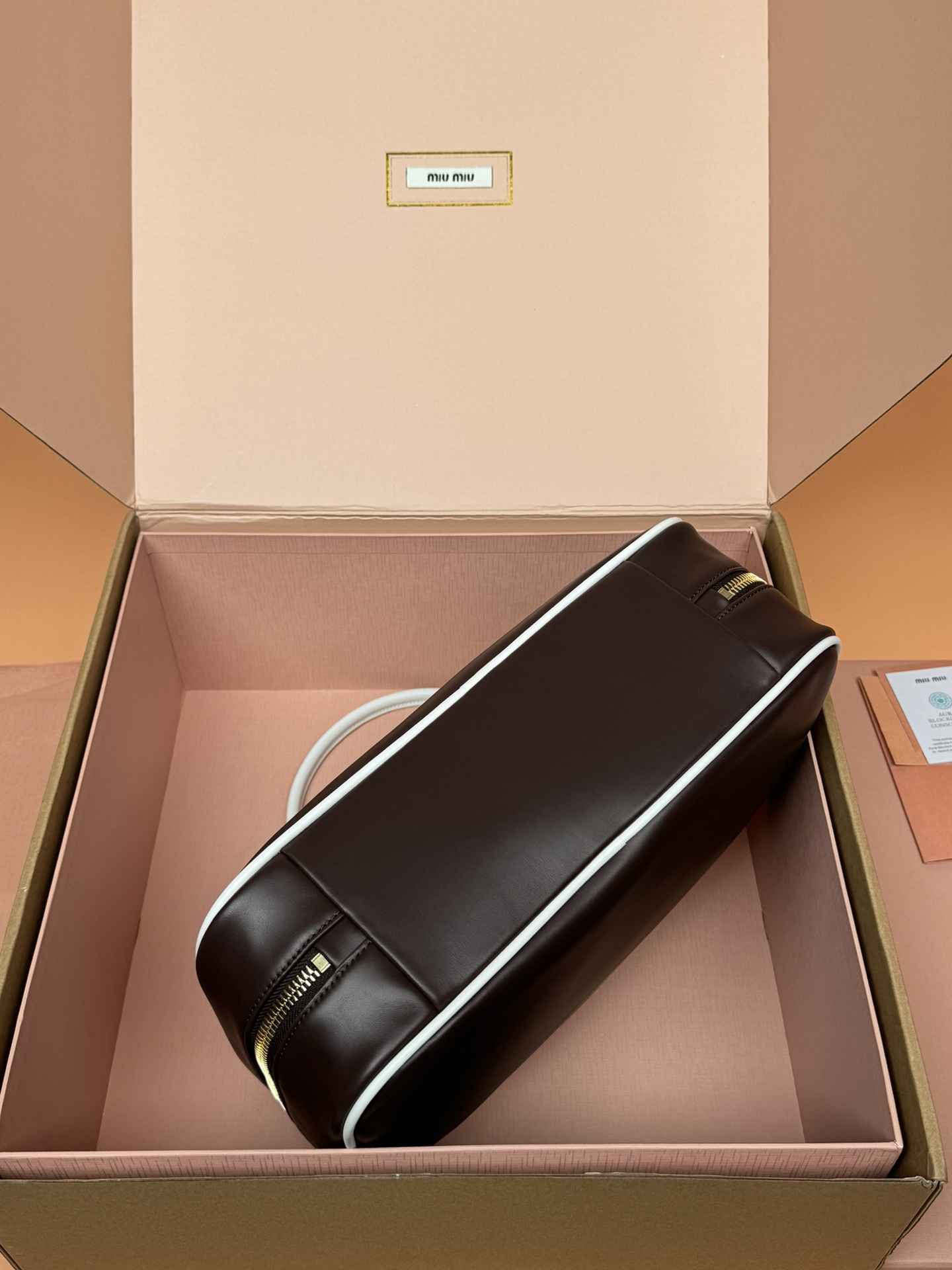 [TOP] Miu Miu Cow Leather Handbag 34x23x10cm - Chocolate