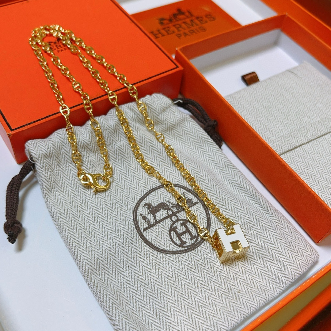 [TOP] HERMES H  Necklace - Gold