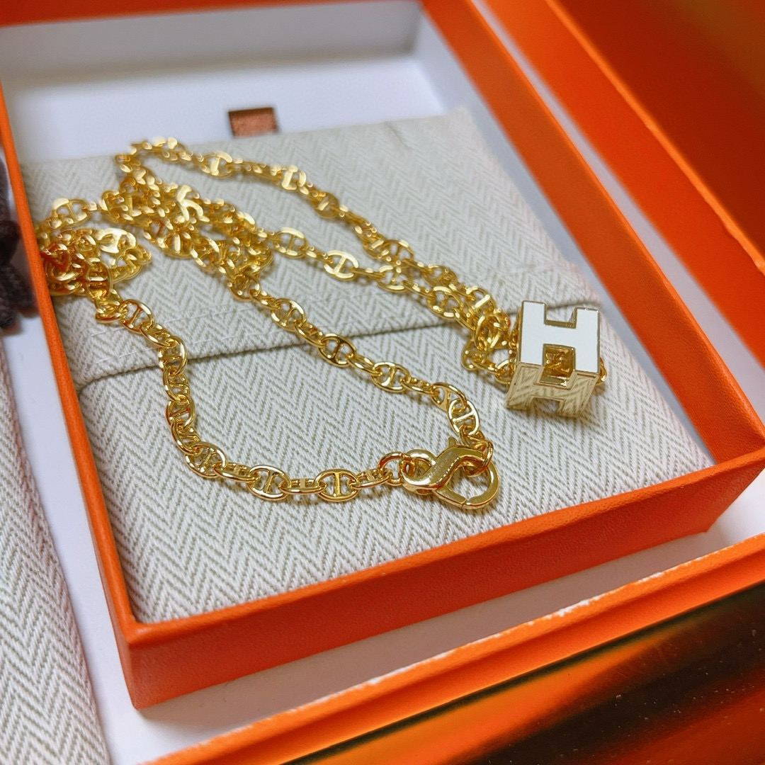 [TOP] HERMES H  Necklace - Gold