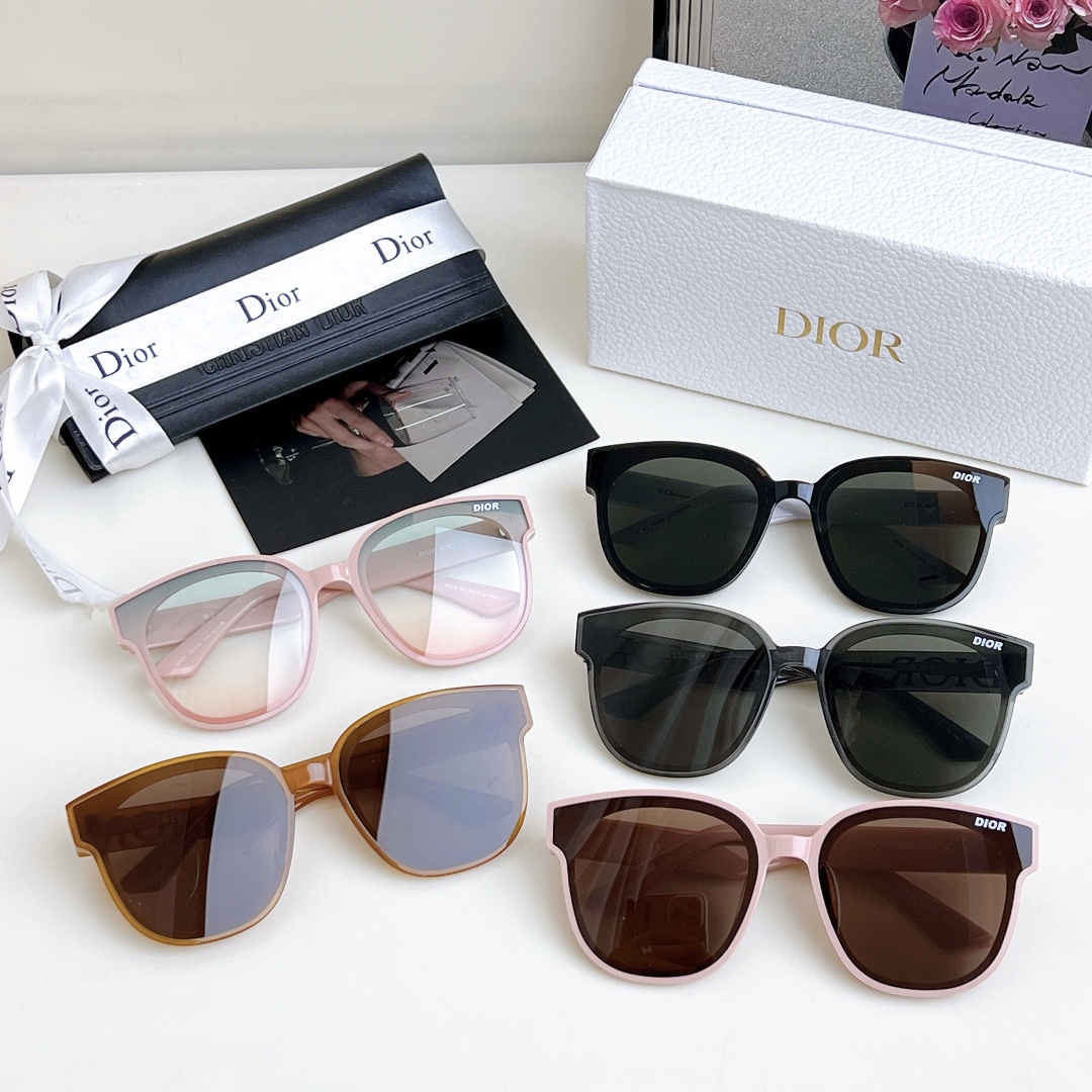 [TOP] Christian Dior Sunglasses - 5 Color