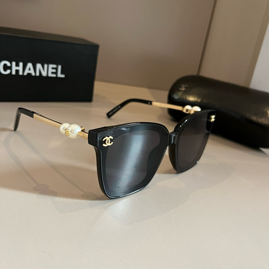 [TOP] CHANEL Sunglasses - 2 Colors