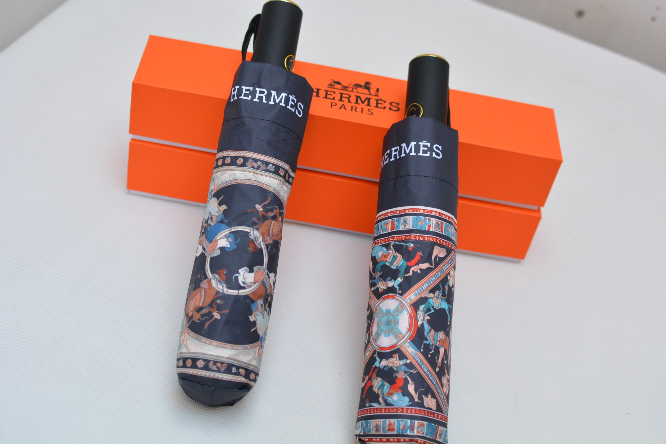 [TOP] HERMES Horse Carriage Umbrella - 2 Colors