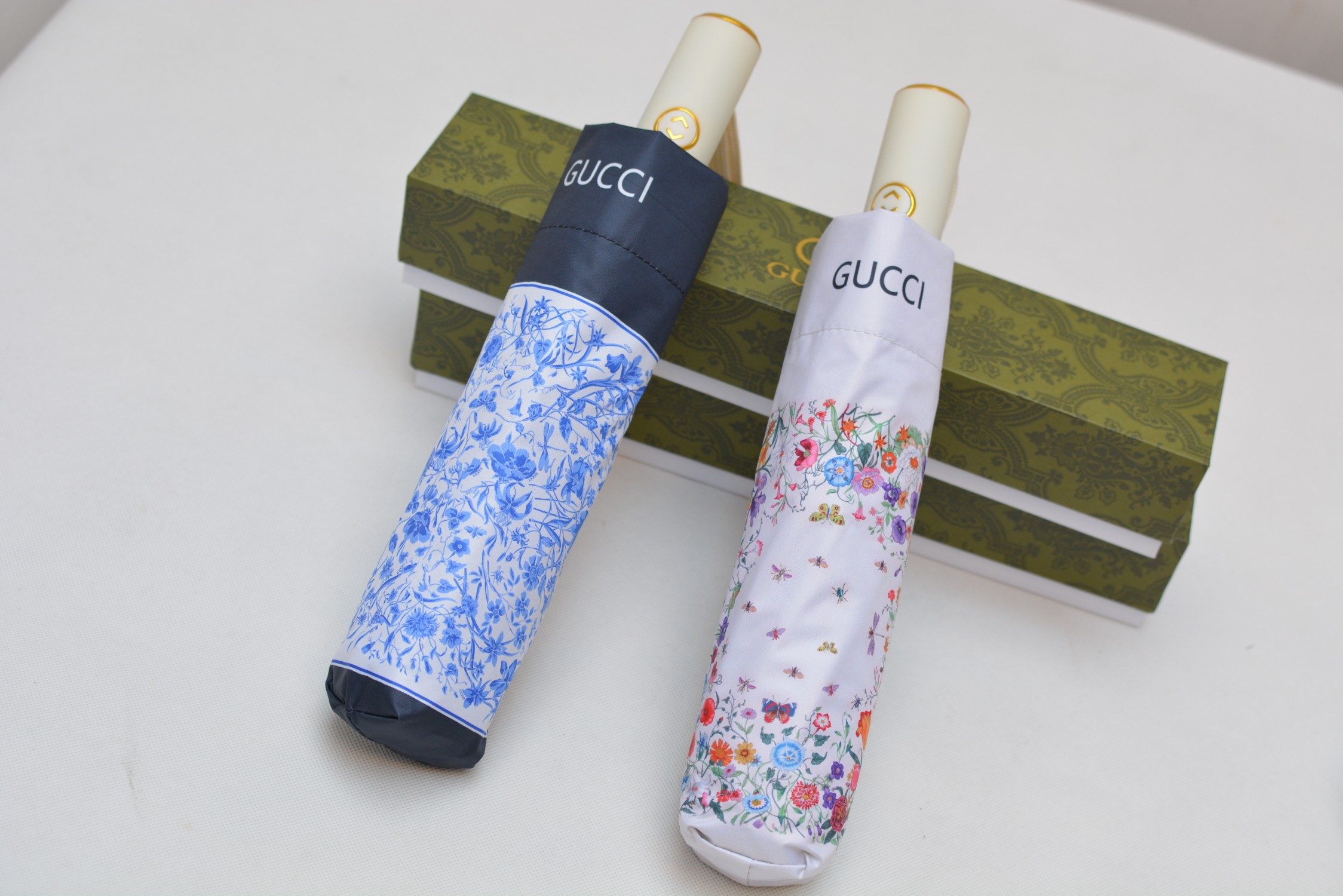 [TOP] GUCCI Umbrella - 2 Color