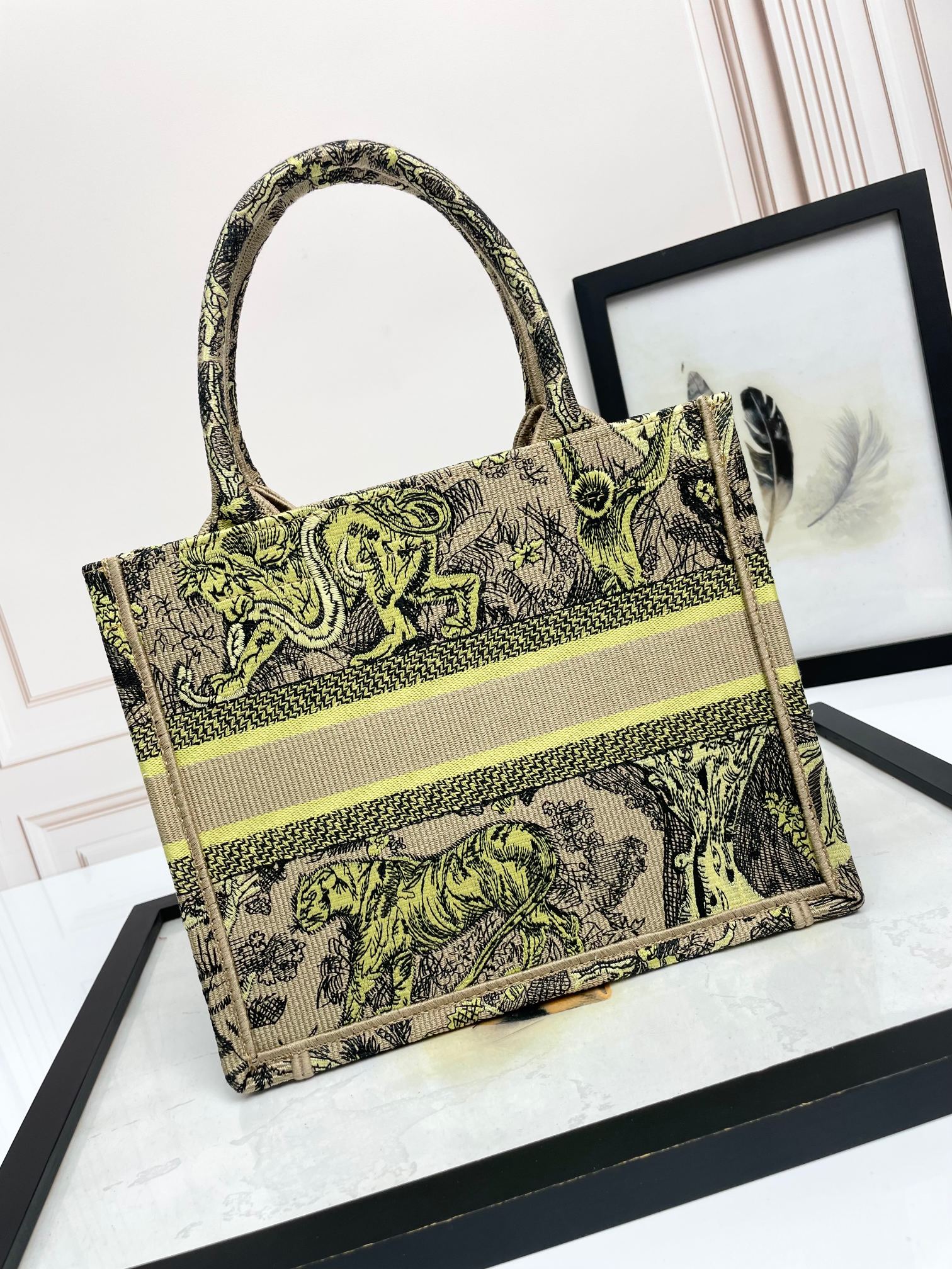 [TOP] Christian Dior Book Tote Bag 3 Sizes - Yellow