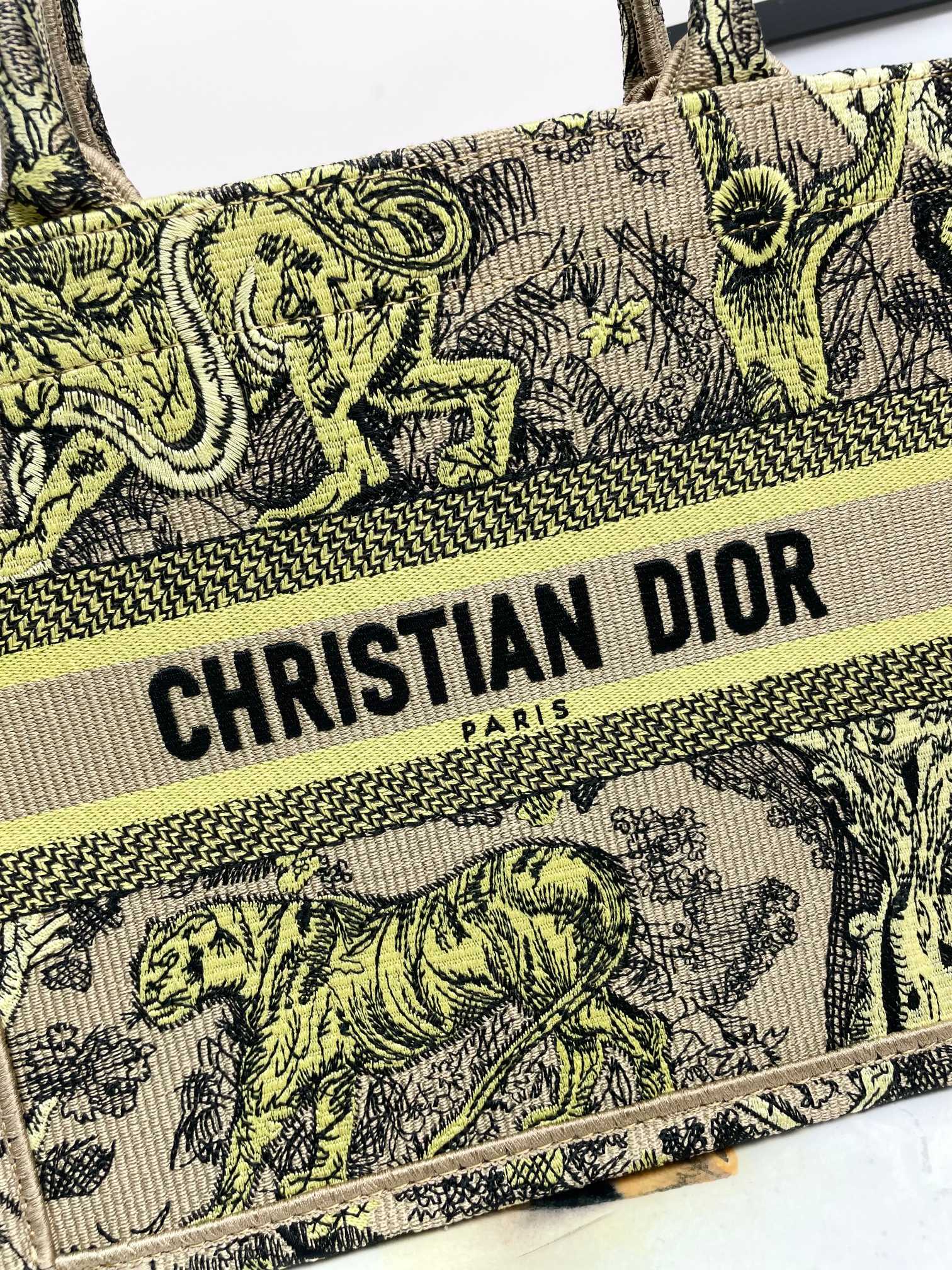 [TOP] Christian Dior Book Tote Bag 3 Sizes - Yellow