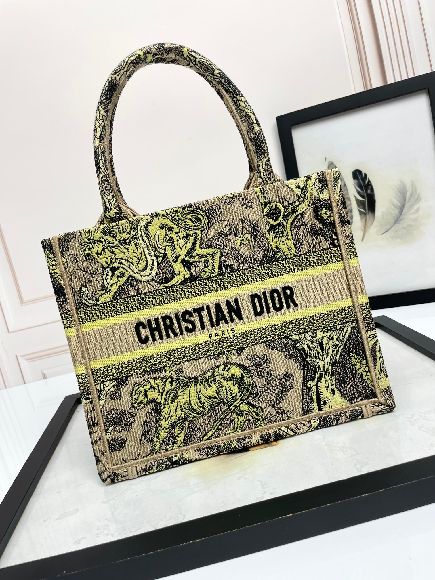 [TOP] Christian Dior Book Tote Bag 3 Sizes - Yellow