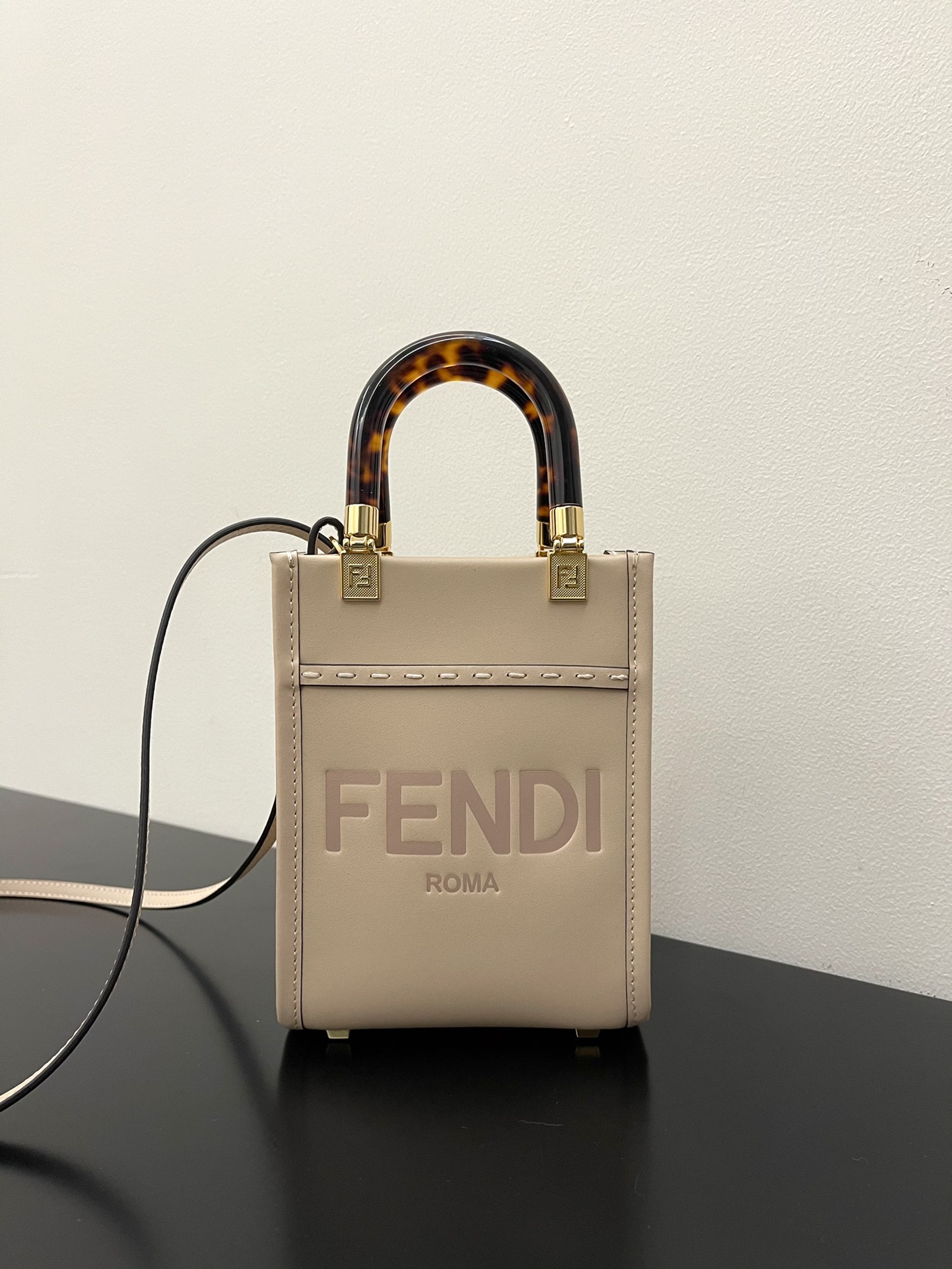 [TOP] FENDI Sunshine Mini Tote Bag 13x6.5x18cm - 3 Color