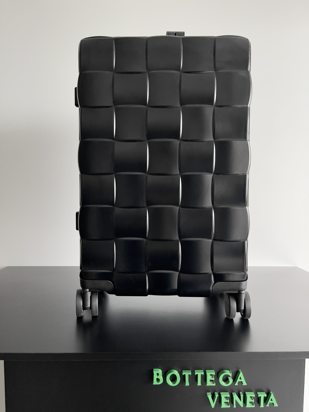 [TOP] Bottega Veneta BV Odyssey Cabin Suitcase 55x35x21cm - Black