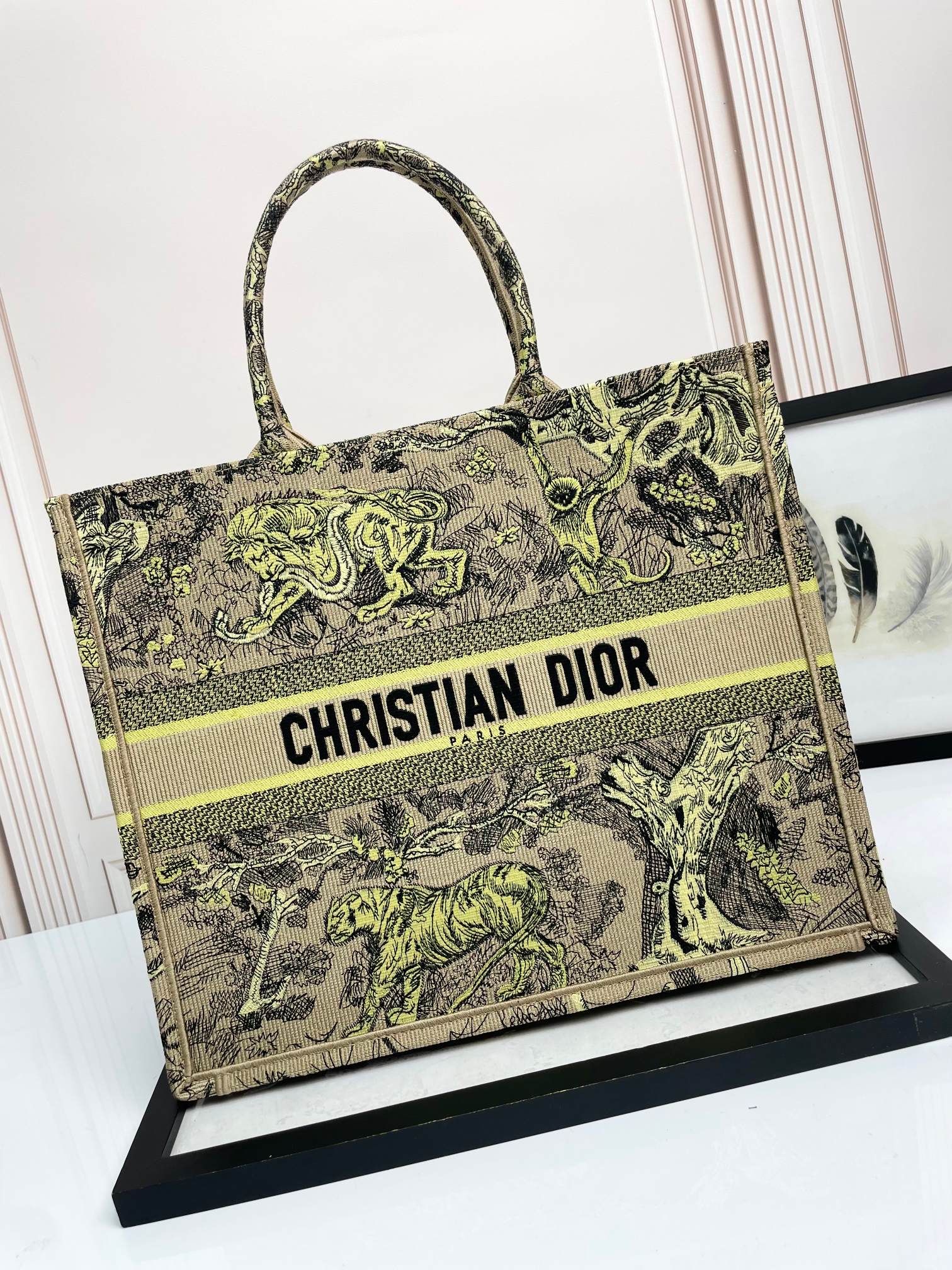 [TOP] Christian Dior Book Tote Bag 3 Sizes - Yellow