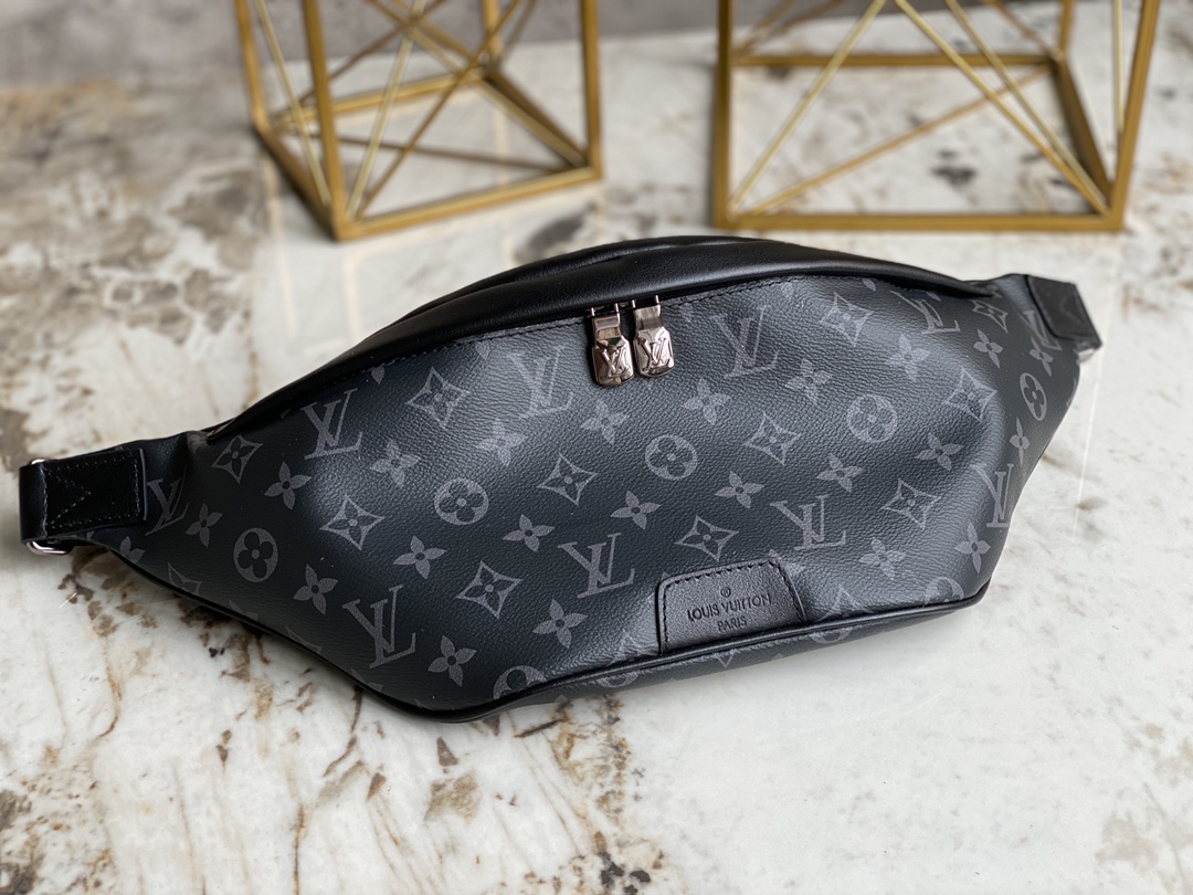 [TOP] Louis Vuitton LV Discovery Waist Bag Monogram Shadow Embossed Calfskin 47x20x9cm - Black