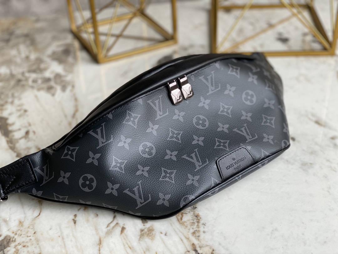 [TOP] Louis Vuitton LV Discovery Waist Bag Monogram Shadow Embossed Calfskin 47x20x9cm - Black