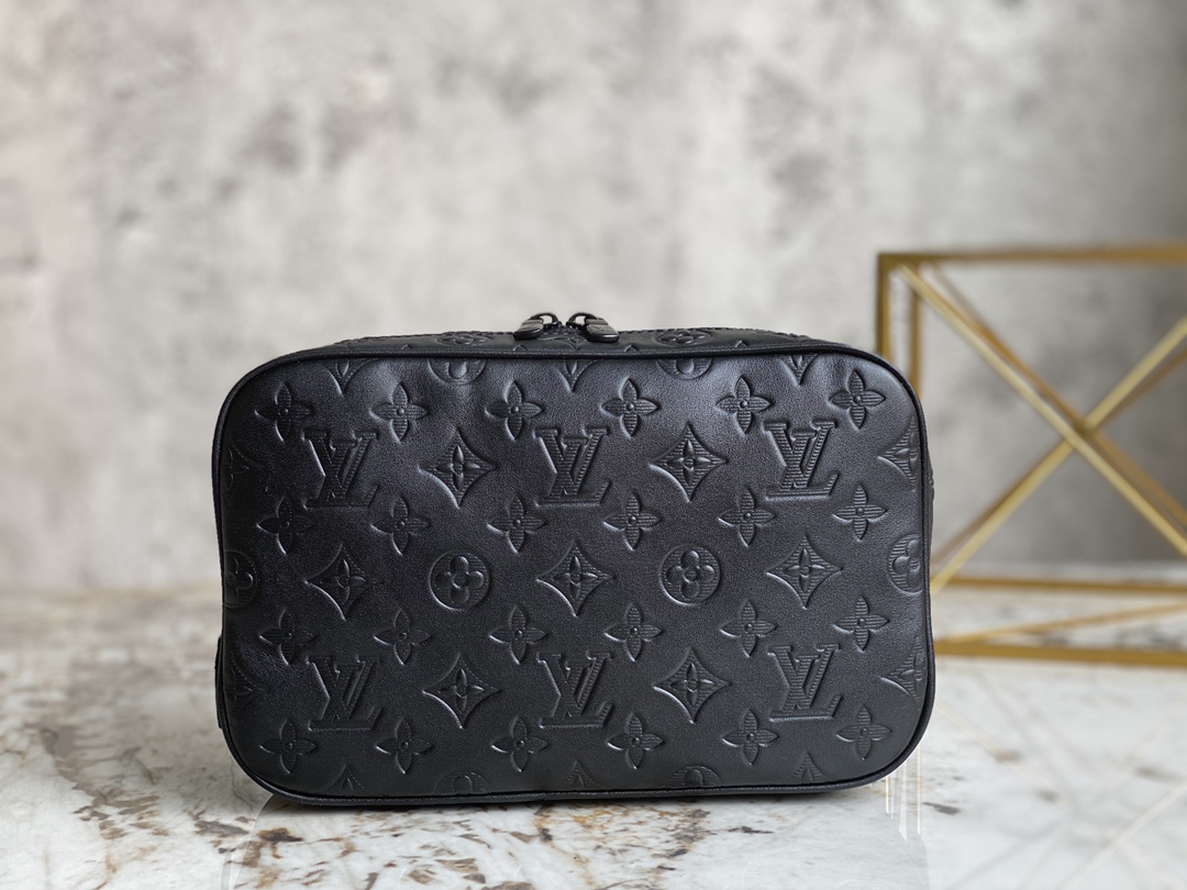 [TOP] Louis Vuitton LV Clutch Toiletry Bag in Monogram Shadow Leather 26x17x7cm - Black