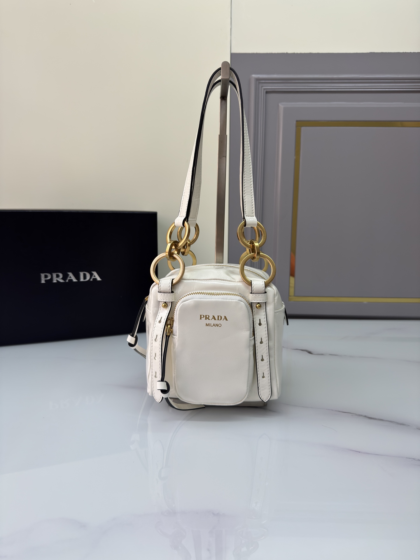 [TOP] PRADA Handbag Oil Wax 14x14x13.5cm - 3 Color