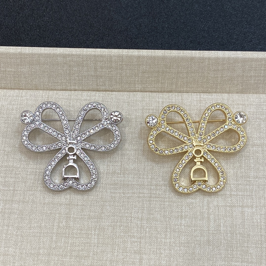 [TOP] Christian Dior  Brooch - 2 Color