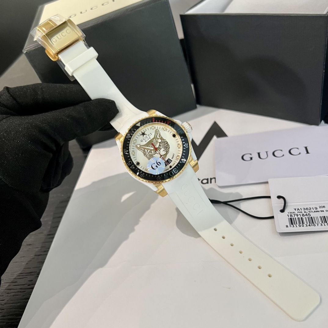 [TOP] GUCCI Watch with Cat Pattern 40mm - White
