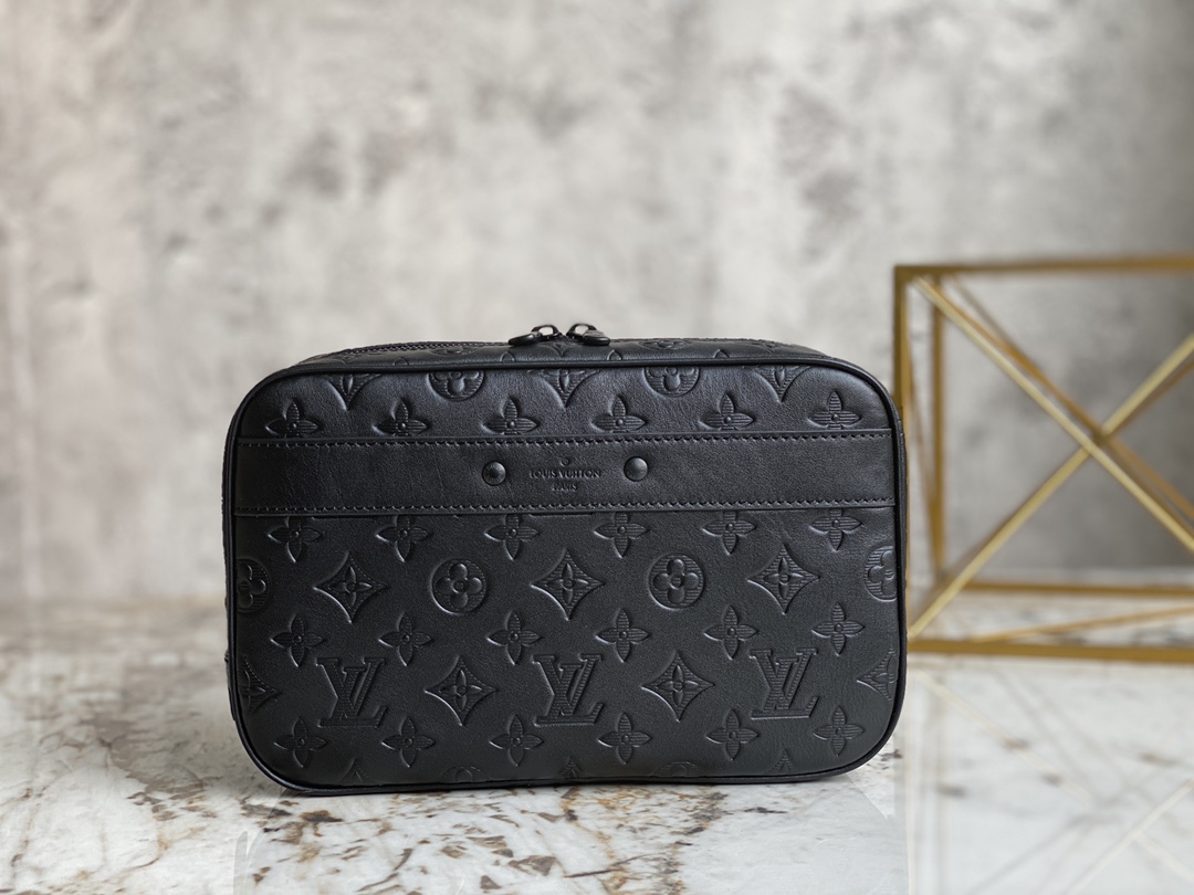 [TOP] Louis Vuitton LV Clutch Toiletry Bag in Monogram Shadow Leather 26x17x7cm - Black