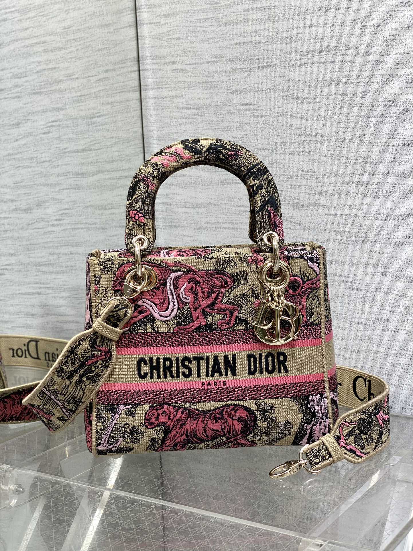 [TOP] Christian Dior Lady Dior Bag 24*11*20cm -2 Colors