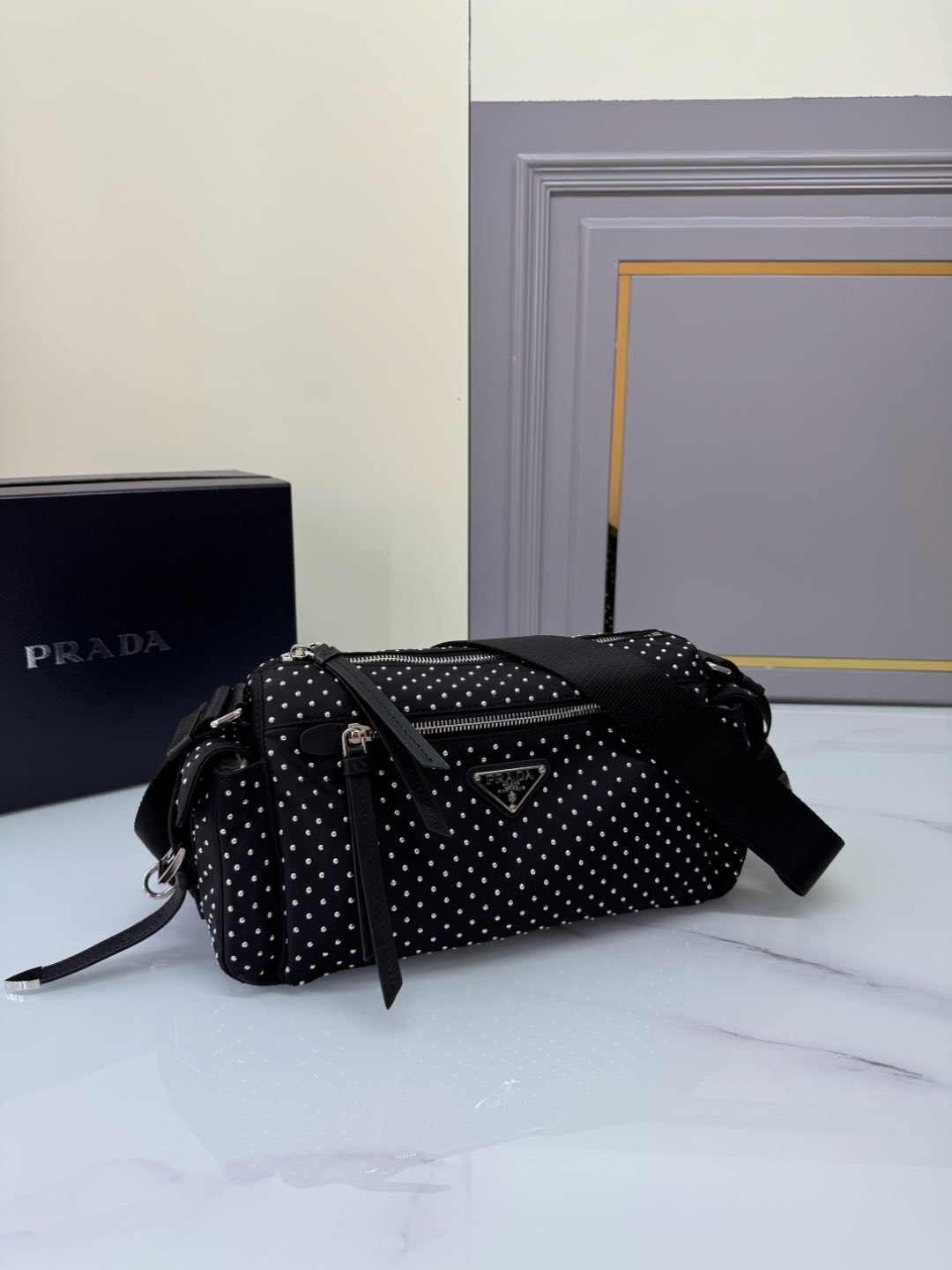 [TOP] PRADA Messenger Bag Nylon 33x17x9cm - Black