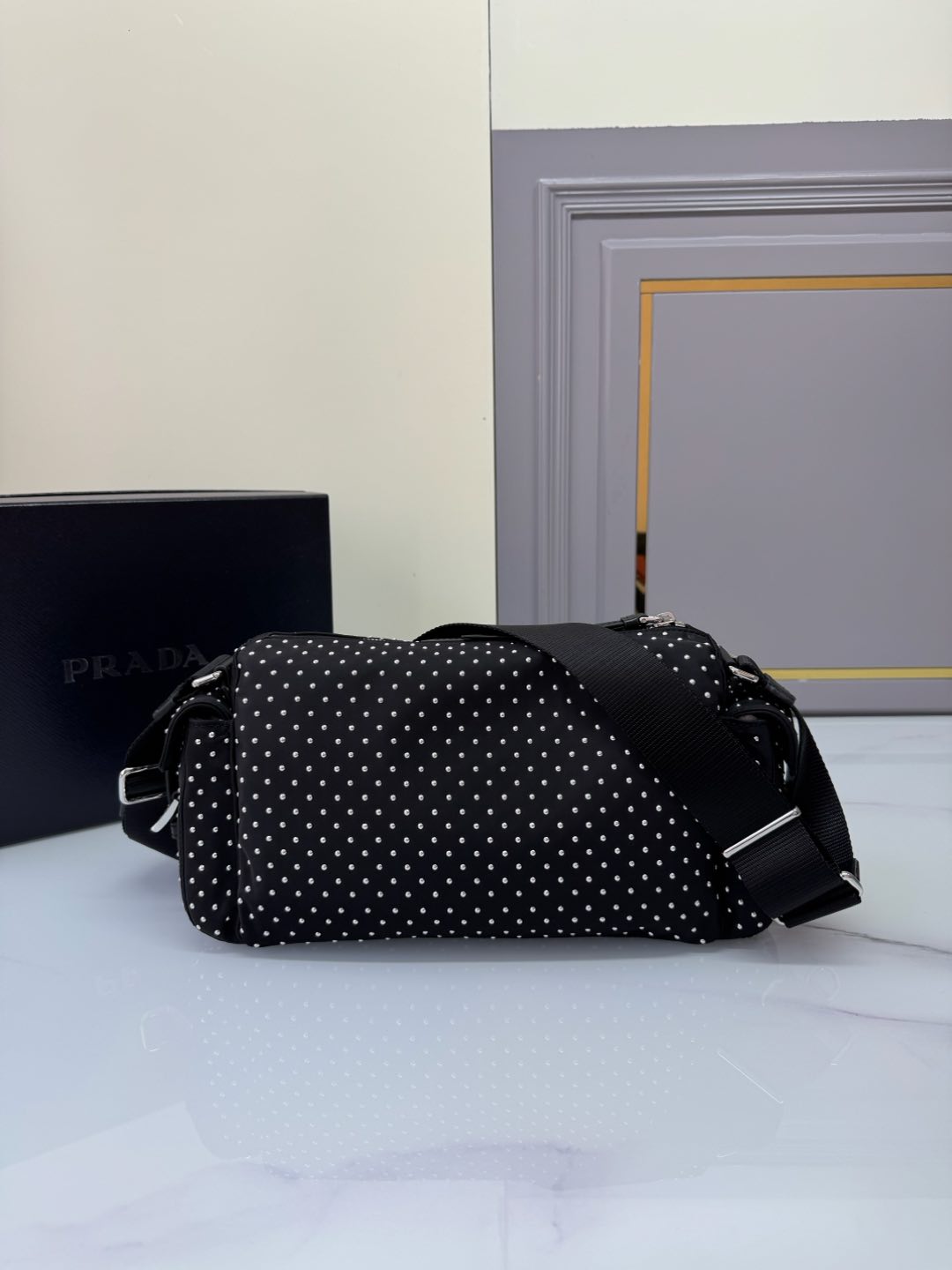 [TOP] PRADA Messenger Bag Nylon 33x17x9cm - Black