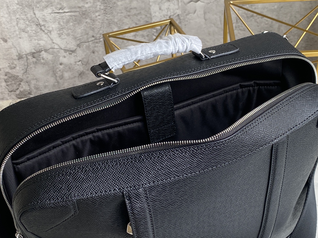 [TOP] Louis Vuitton LV Briefcase Backpack Taiga Leather 29x38.5x11cm - Black