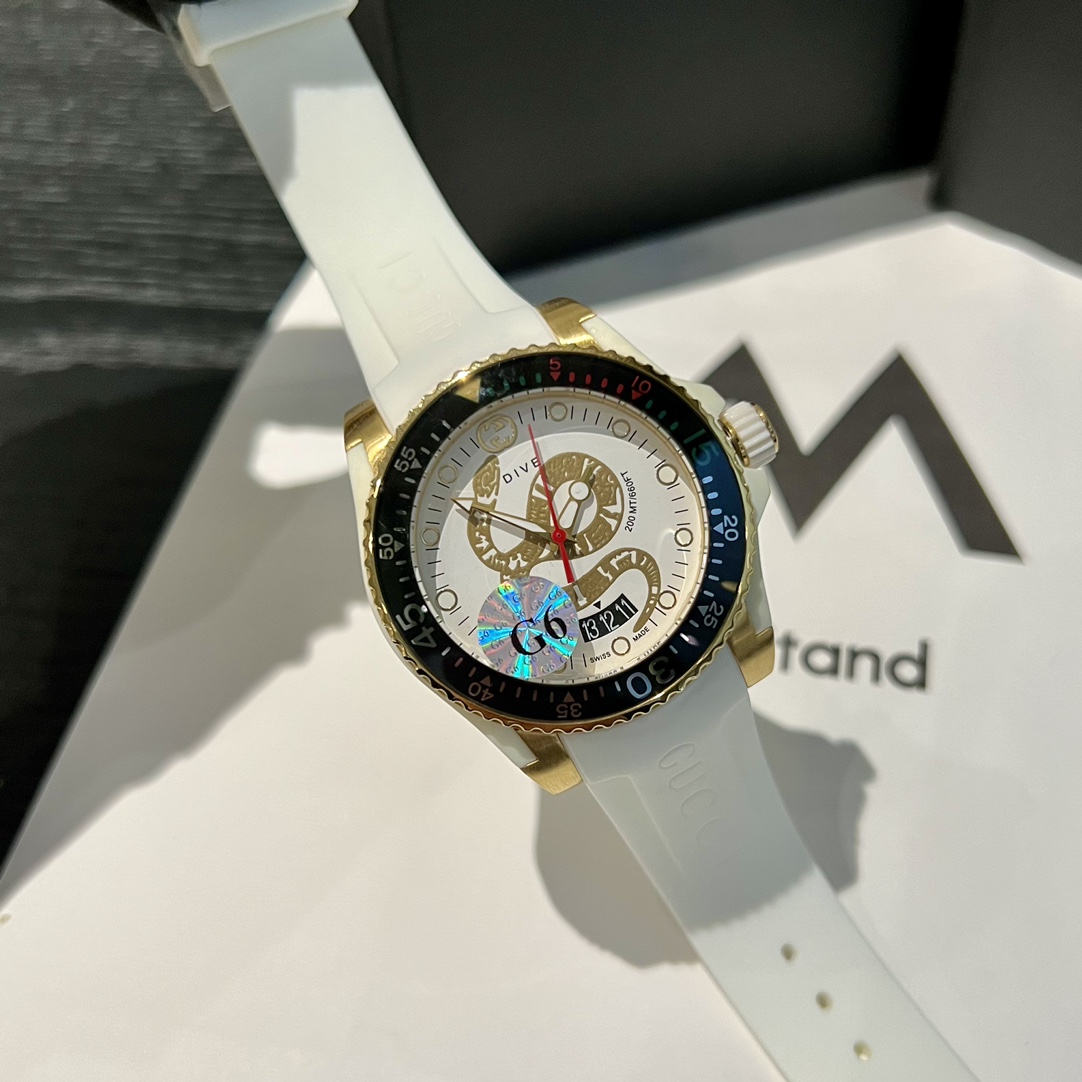 [TOP] GUCCI Watch with Snake Pattern 40mm - White