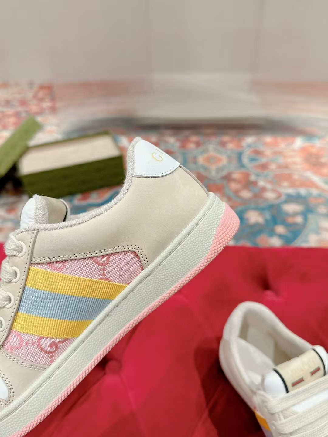 [TOP] GUCCI GG Casual Shoes - Pink and Beige